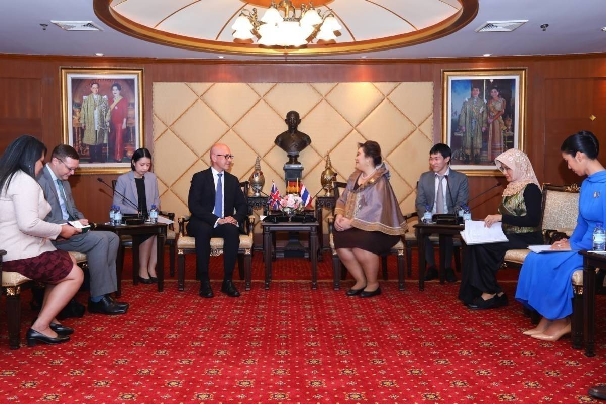 มุ่งมั่นพัฒนา “ศุภมาส” รมว.อว. หารือ เอกอัครราชทูตสหราชอาณาจักรประจำประเทศไทย พร้อมส่งเสริมความร่วมมือ อววน. และกองทุนใหม่ ISPF พัฒนางานวิจัยและการสร้างนวัตกรรมที่ตอบโจทย์ความท้าทายของโลก