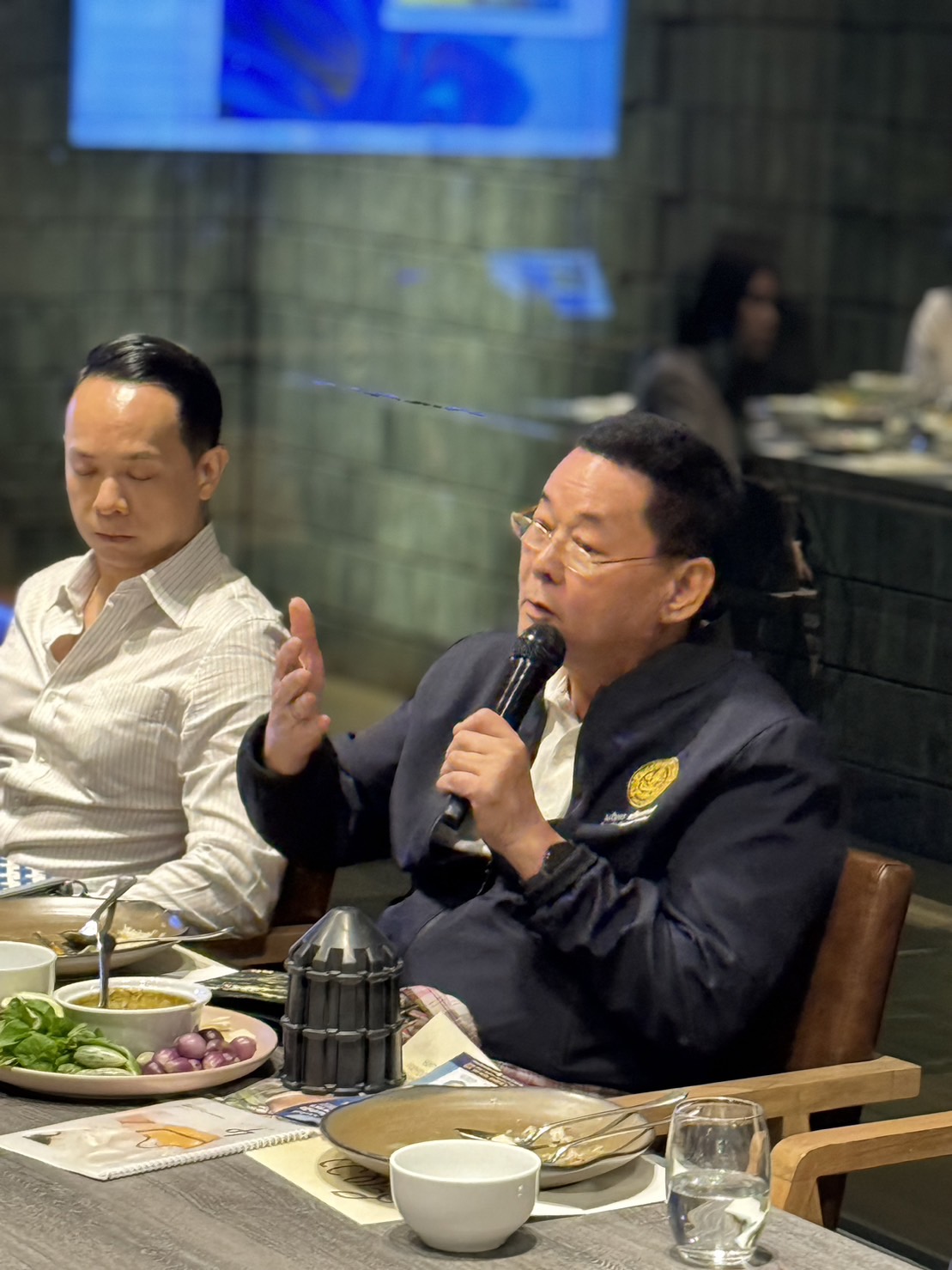 สร้างแต้มต่อ! “นภินทร” หารือนักวิจัยนวัตกรรมยางพารา มอ. จ่อผลักดันเพิ่มมูลค่า เพิ่มโอกาสผู้ประกอบการรุ่นใหม่