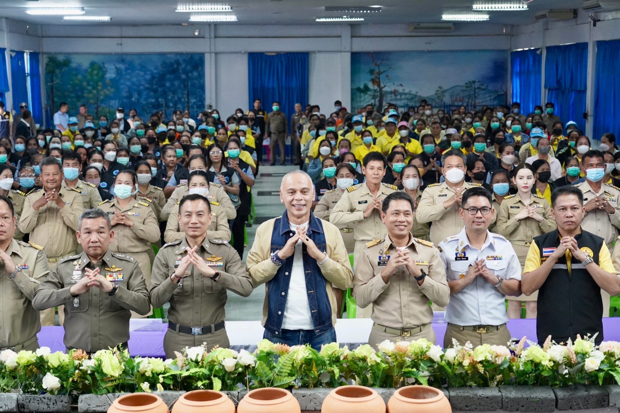 "ชาดา" นำเปิดชุมชนบำบัด 100 ตำบลยาเสพติดแพร่ระบาดสูงสุด เดินหน้ากวาดล้างผู้ค้า พร้อมสแกนหาผู้เสพ 12-65 ปี เข้าสู่กระบวนการบำบัด และคัดกรองผู้ป่วยจิตเวชจากการใช้สารเสพติด สร้างตำบลสีขาวปลอดยาเสพติดอย่างยั่งยืน