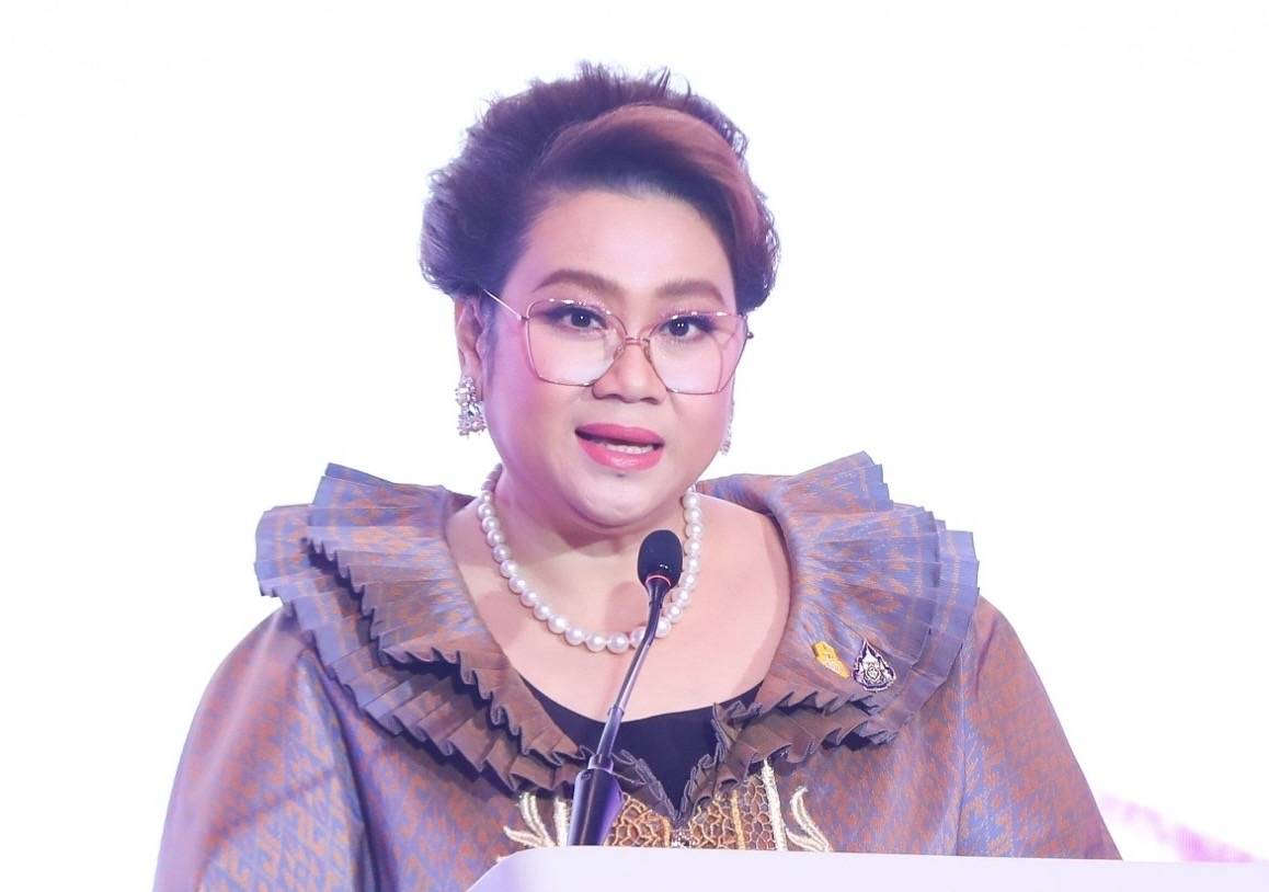 “ศุภมาส” ห่วงใยพี่น้องประชาชนผู้ประสบภัยในพื้นที่น้ำท่วมภาคใต้ สั่งการ ม.นราธิวาสราชนครินทร์-มรภ.ยะลา-มทร.ศรีวิชัย-ม.อ.ปัตตานี ให้การช่วยเหลือดูแลอย่างเร่งด่วน ทั้งการแพทย์ ซ่อมแซมที่อยู่อาศัย เครื่องยนต์ เครื่องไฟฟ้า จัดหาเครื่องอุปโภค-บริโภค เปิดระดมทุน พร้อมเตรียมแผนฟื้นฟูระยะยาว