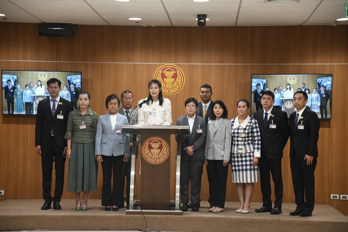 "มัลลิกา-พัชรินทร์" พร้อมสมาชิกพรรคภูมิใจไทย แถลงชงสภาฯ แก้กฎหมายอาญา เพิ่ม นิยาม "คุกคามทางเพศ" ไม่ต้องรอให้เหยื่อถูกกระทำ เพิ่มบทลงโทษ พร้อมเพิ่มนิยาม "กระทำชำเรา" ให้ครอบคลุมทุกเพศ ไม่เฉพาะแค่สตรี เหมือนอดีต