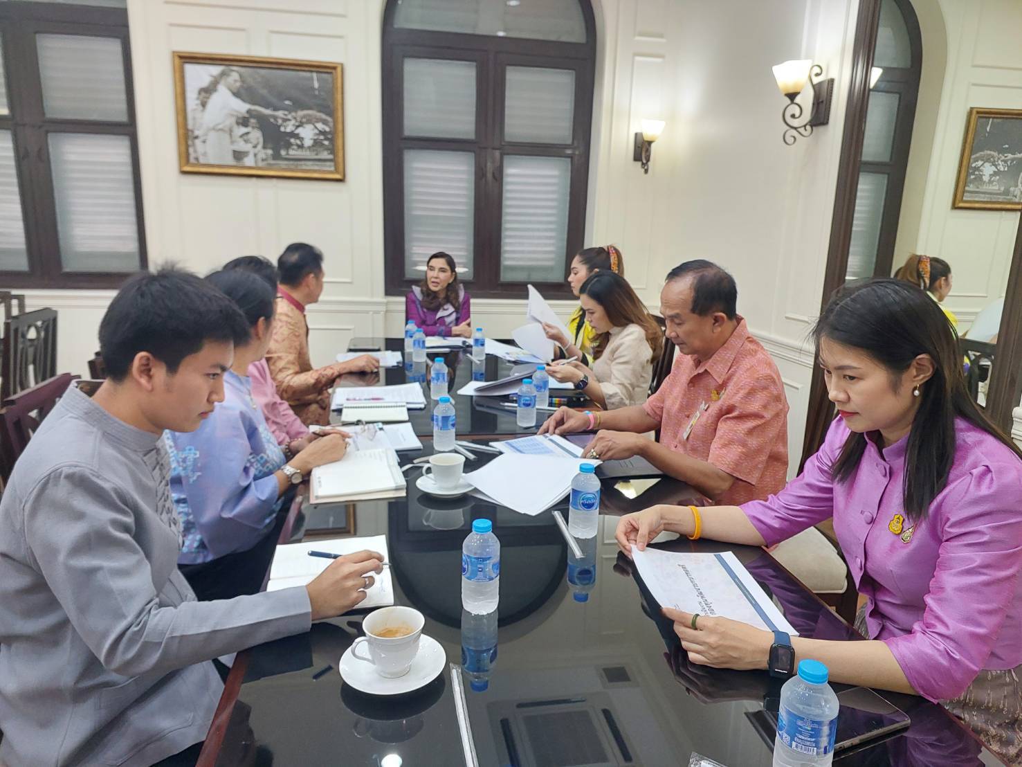 "มนัญญา" นำถกกองทุนพัฒนาบทบาทสตรี​  ลุยแก้ปัญหาถูกเลือกปฏิบัติ ขาดความเสมอภาค และขาดโอกาสแสดงศักยภาพ พร้อมเดินหน้าสานต่อ OTOP กลุ่มสตรี ด้วยหลัก "เสริมสร้างกลุ่มใหม่ คงไว้กลุ่มเก่า"