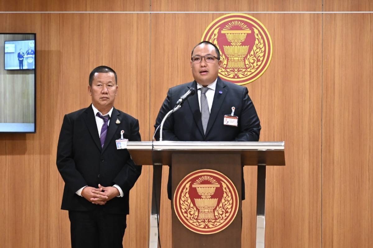 “พลพีร์” เผย กมธ.กระจายอำนาจ เดินหน้าไขข้อพิพาทระหว่างท้องถิ่น-ส่วนกลาง ปมที่ดินราชพัสดุ เรียกกรมชลฯ กรมธนารักษ์ หารือแล้ว ให้คำมั่น พร้อมทำงานเต็มที่ส่งเสริมการบริหารส่วนท้องถิ่น และ แก้ไขความทุกข์ประชาชน