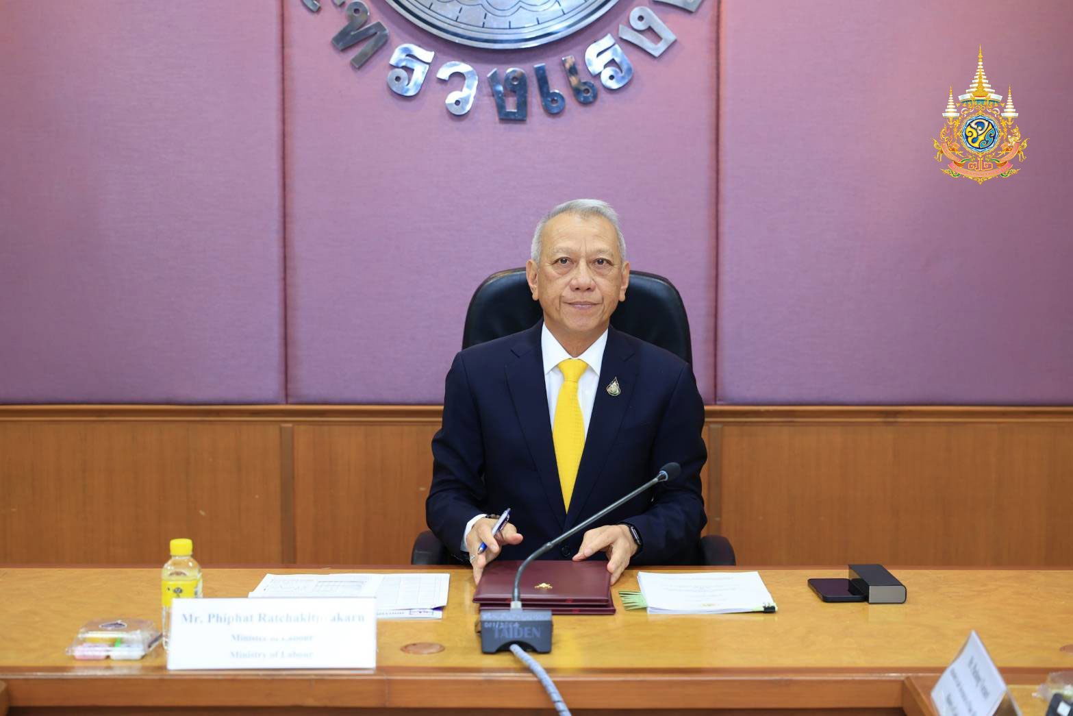 รมว.แรงงาน “พิพัฒน์” เผยความคืบหน้าจ่ายเยียวยา 50,000 บาท คาดครบ 100 % ภายในสิ้นเดือนกุมภาพันธ์นี้ รวดเร็ว ตรงตามแผนดำเนินการ