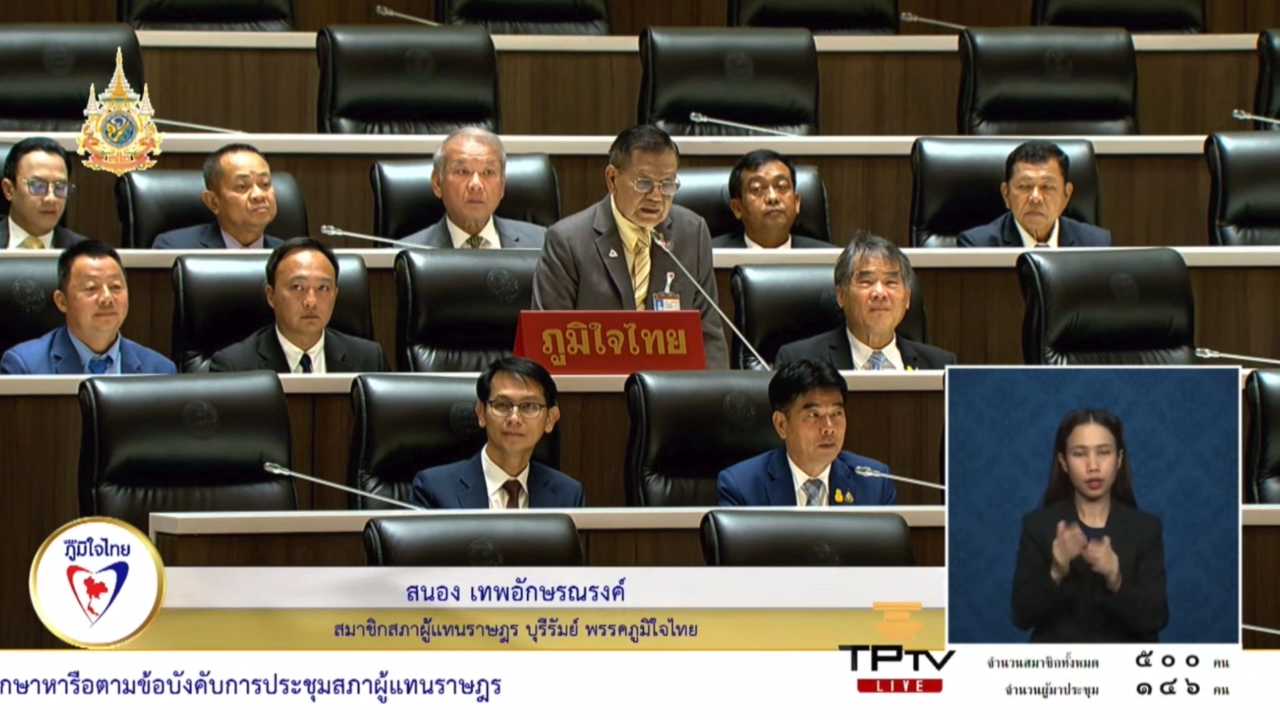 "สส.สนอง" เร่งหน่วยงานที่เกี่ยวข้องพิจารณา งบประมาณสร้างถนนลาดยาง ในตำบลสะแกโพรง จังหวัดบุรีรัมย์ เพื่อให้ประชาชนได้ใช้สัญจร