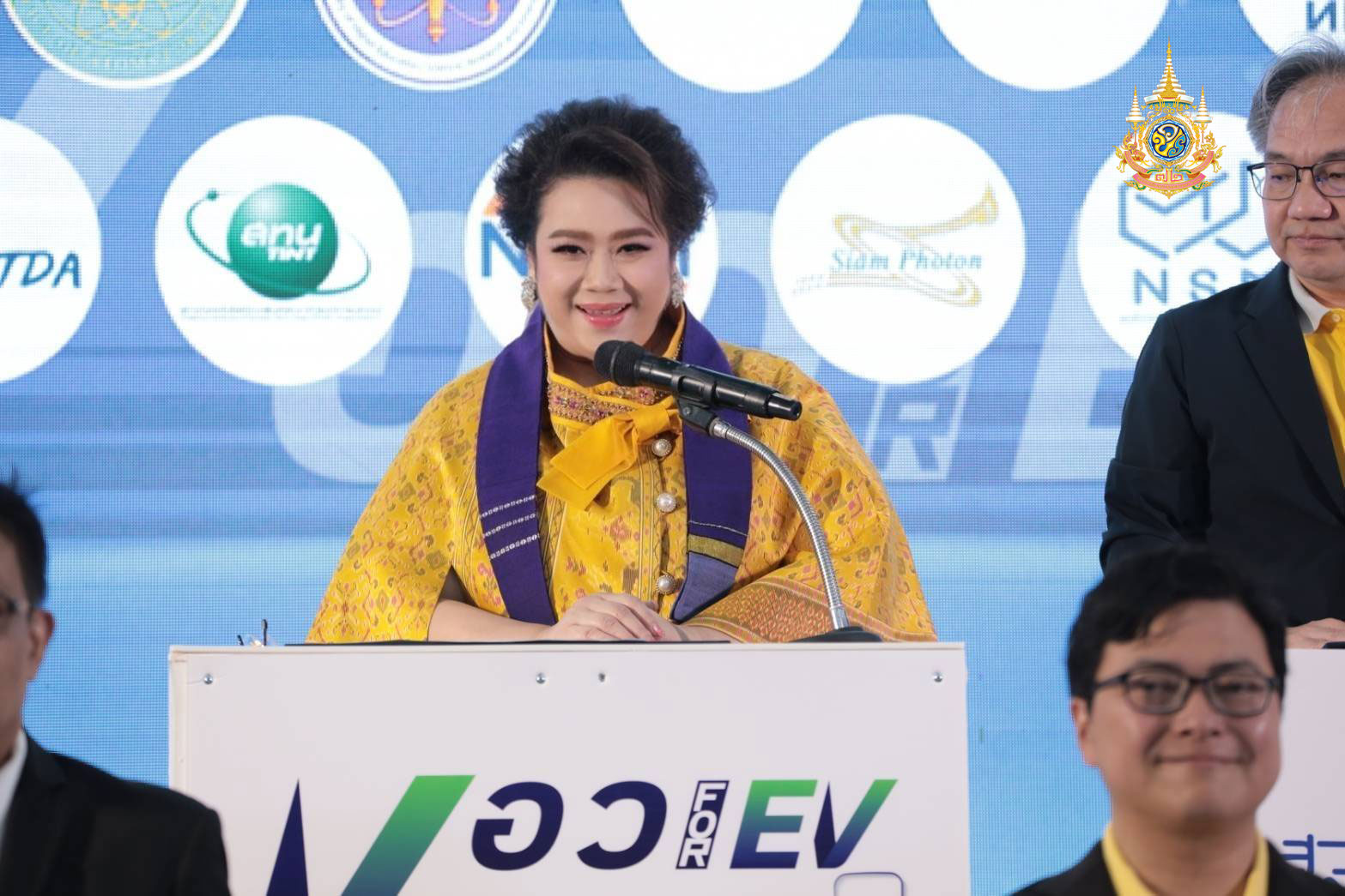 นำร่อง ม.พะเยา ใช้รถ EV