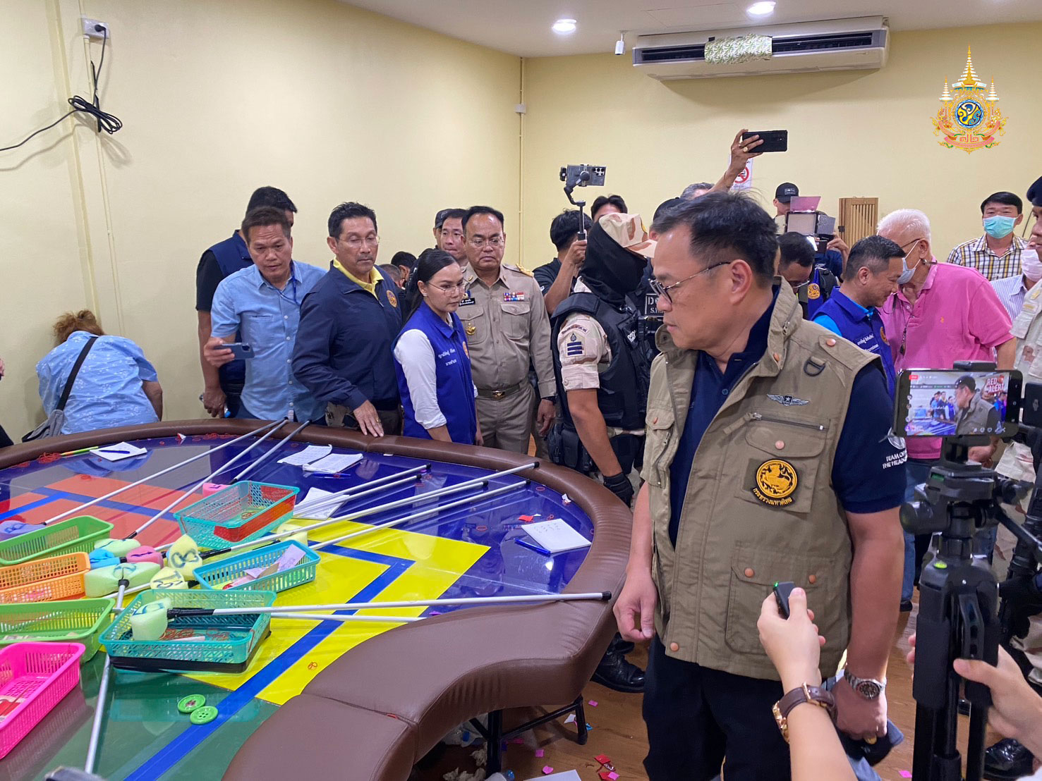 ไม่ต้องเคลียร์ จบแล้ว ! โค่นบ่อนยักษ์ ย่านบางใหญ่