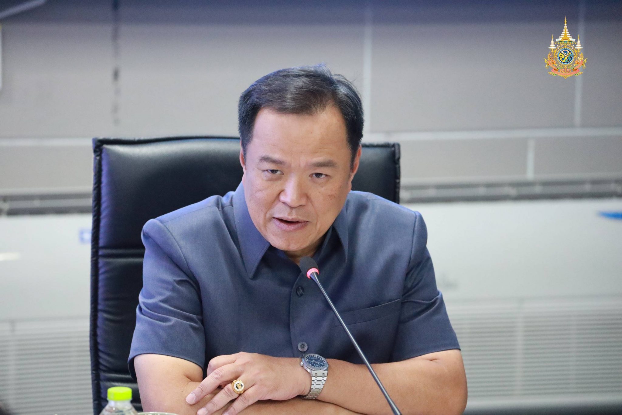 "อนุทิน" ให้กำลังใจทีมสู้ไฟป่า ลั่น! พวกชอบเผา จับได้โทษหนักแน่