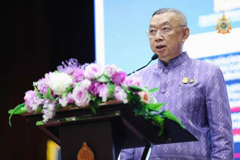 เสมา 1 ชื่นชม สพฐ. รุดหน้าแก้หนี้สินครู   สร้างความรู้ทางการเงินให้ครูทุกพื้นที่