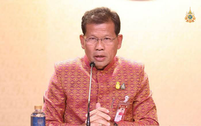 ผู้สูงอายุหกล้มปีละ 4 ล้านคน แนะเดินวันละ 5 พันก้าว