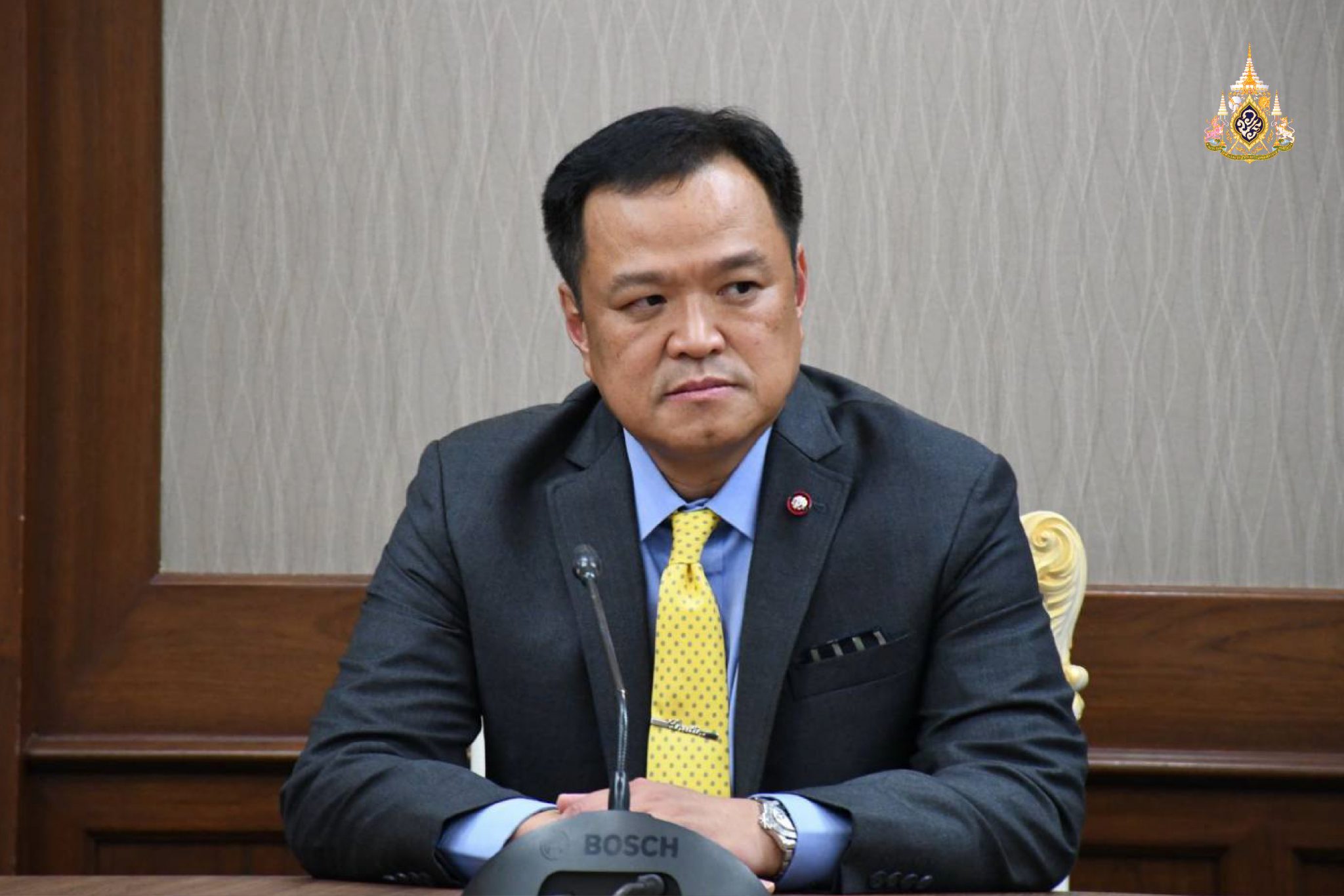 รัฐต้องตัดสินใจด้วยข้อมูลรอบด้าน