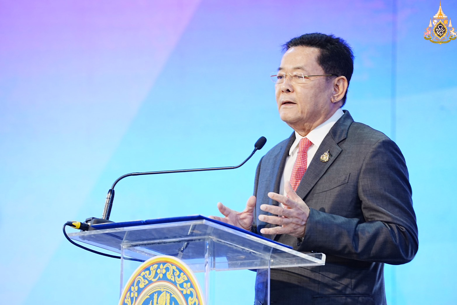 “นภินทร” แนะ SME ปรับตัวรับการตลาดยุคใหม่