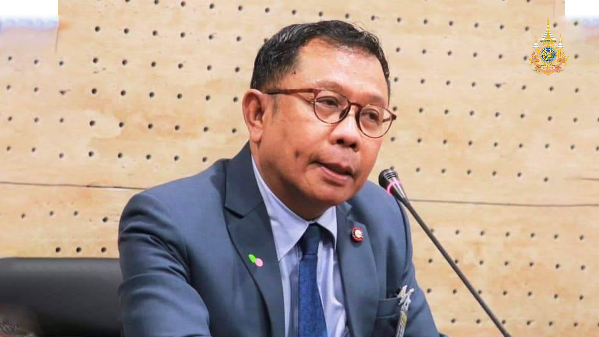 อย่าเห็นคนผิด เป็นคนถูก !