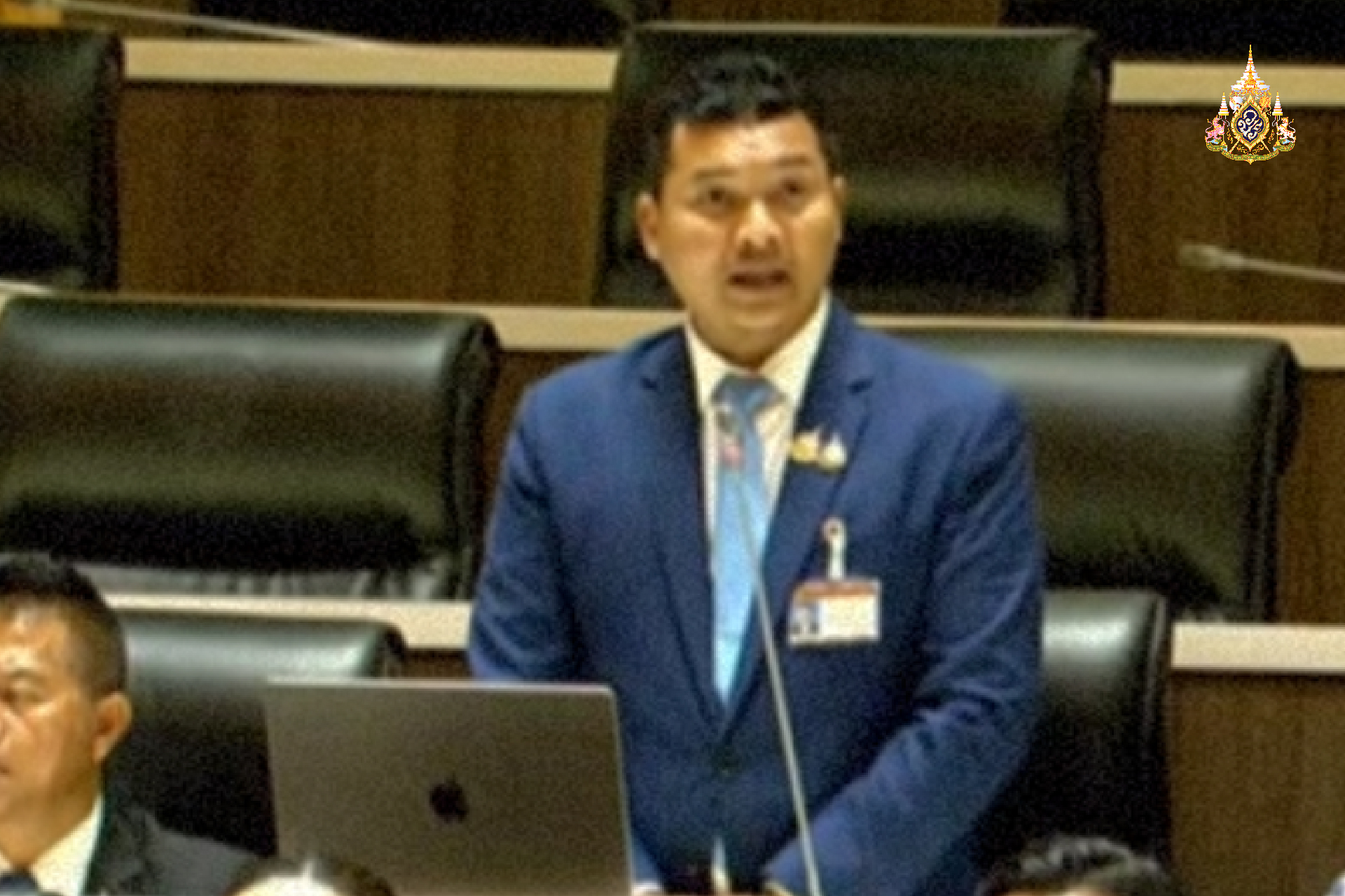 "ซาการียา" หารือสภาฯ เร่งเยียวยาน้ำท่วมปี 66 และตรวจสอบค่าตั๋วเครื่องบินแพง