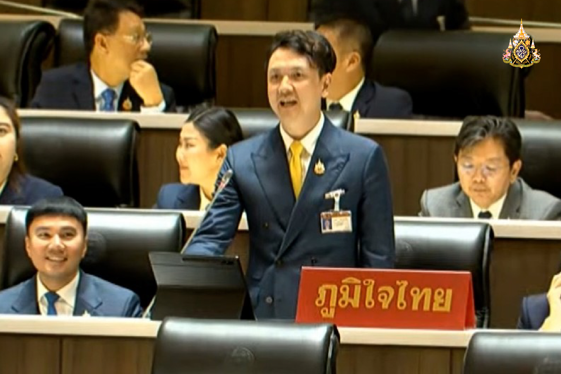 เห็นด้วยแจกเงินดิจิทัลช่วยกระตุ้นเศรษฐกิจ แนะพัฒนาแอปฯ