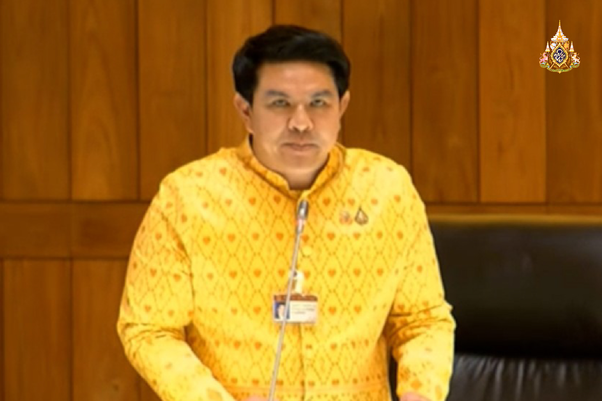 "รมช.สุรศักดิ์" ยืนยันต้องปฏิวัติการศึกษาอย่างรวดเร็วโดยใช้เทคโนโลยี สิ่งใดเป็นประโยชน์ พร้อมทำเต็มที่