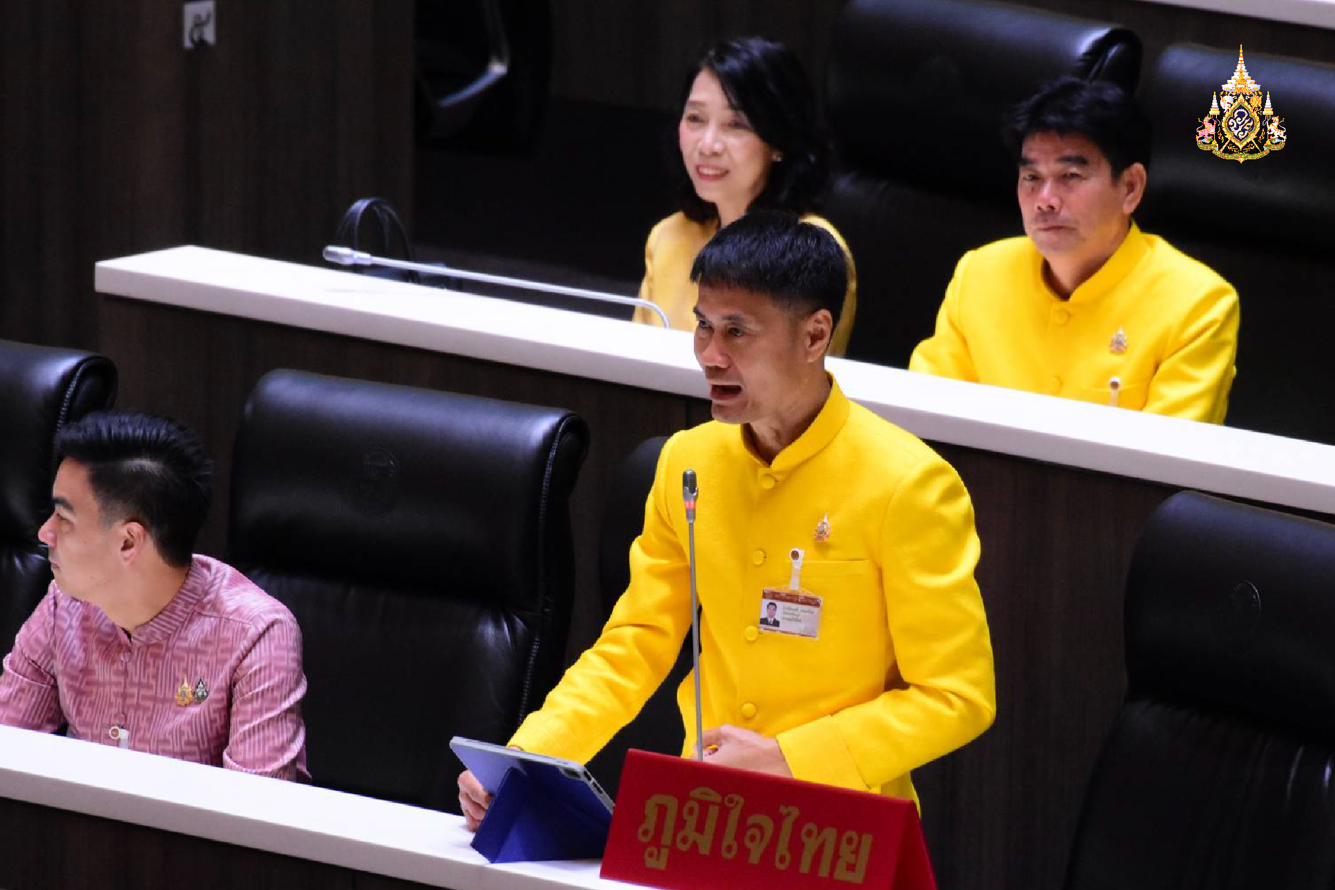 "สส.สัมฤทธิ์" หารือสภาฯ เร่งหาแนวทางแก้ปัญหาโรคใบด่างมันสำปะหลังระบาดให้ชัดเจน และเป็นรูปธรรม