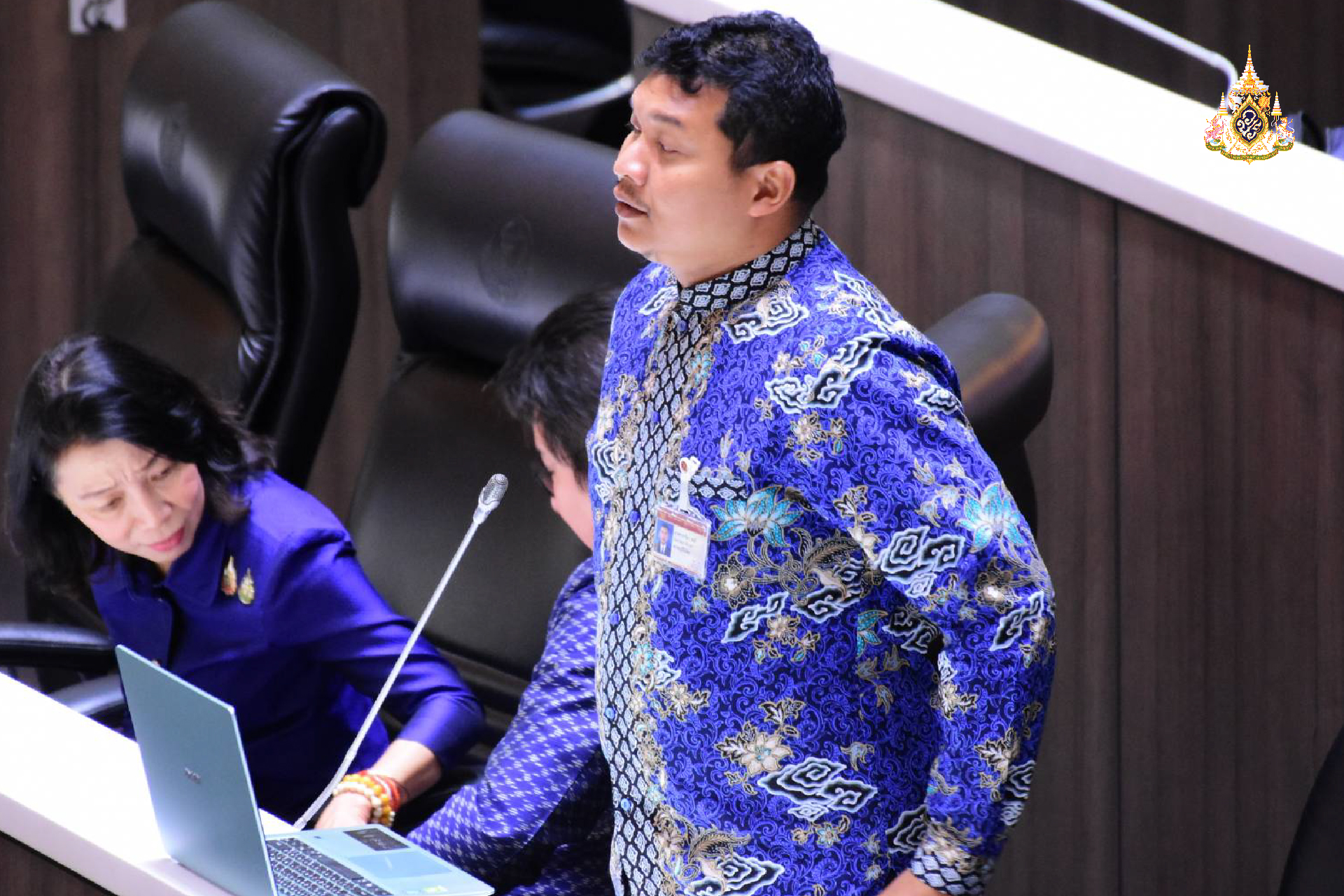 ซื้อตู้เย็นรอแล้ว! "สส.ซาการียา" หารือสภาฯ เร่งขยายเขตไฟฟ้า พร้อมรีบจัดตั้งธนาคารใน อ.จะแนะ