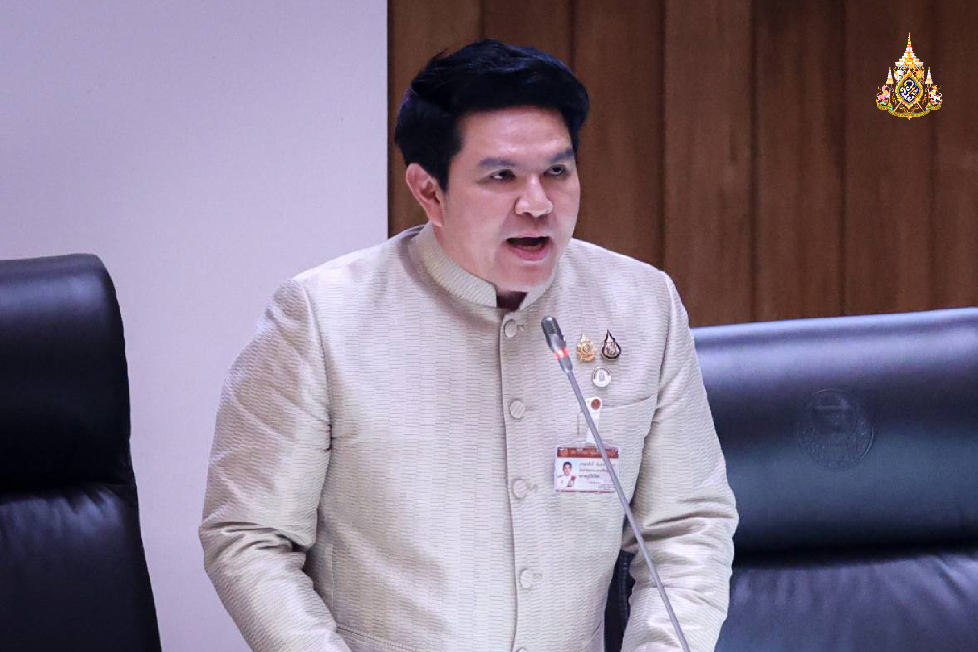 “สุรศักดิ์” ลดความเหลื่อมล้ำทางการศึกษา แก้ปัญหาสอบ PISA ตกต่ำ จัดสรรเงินอุดหนุนการศึกษา นำเทคโนโลยีพัฒนาการศึกษา