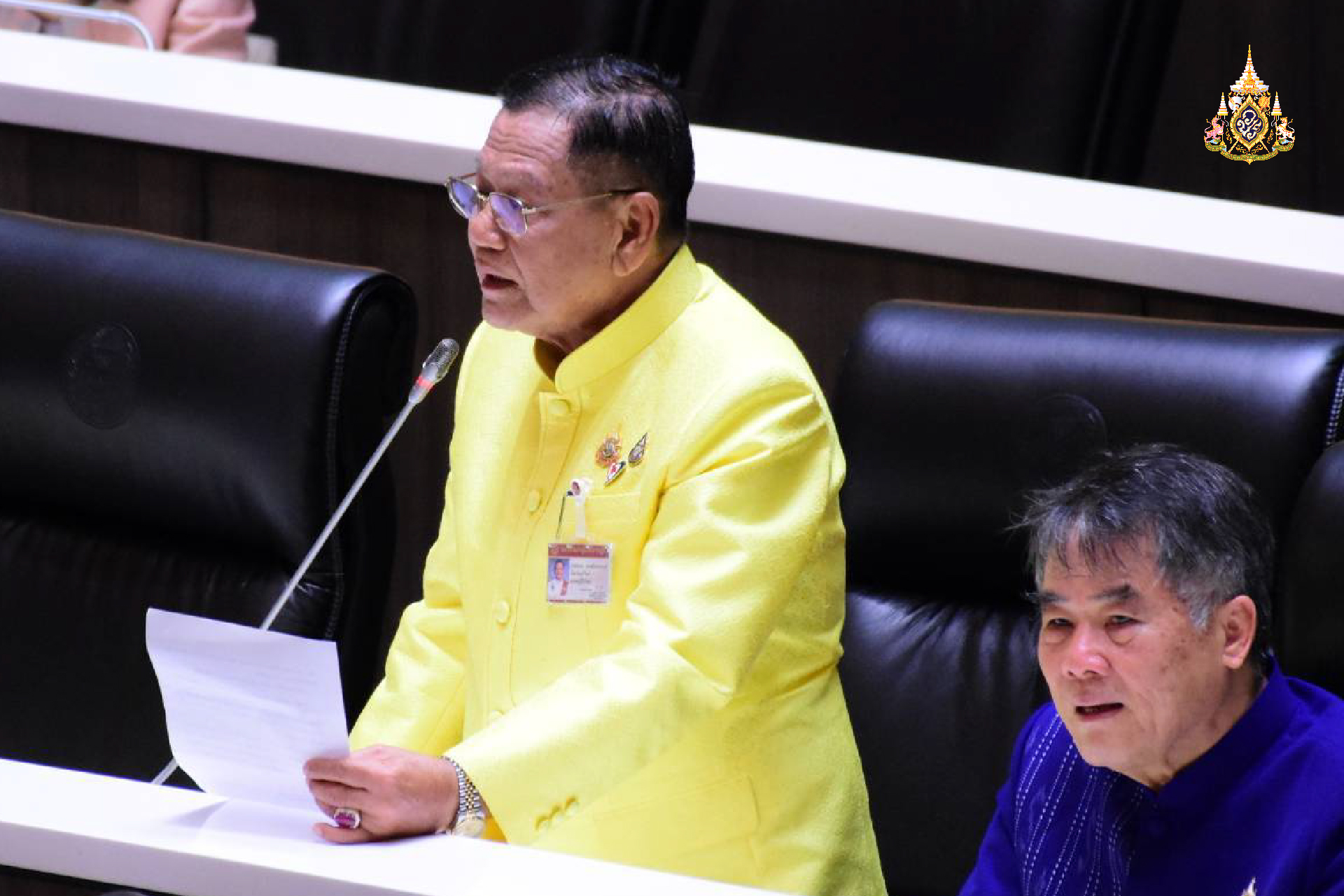 “สส.สนอง” จี้แก้ถนนชำรุด จ่ายค่าตอบแทน อปพร.เดือนละ 1 พัน