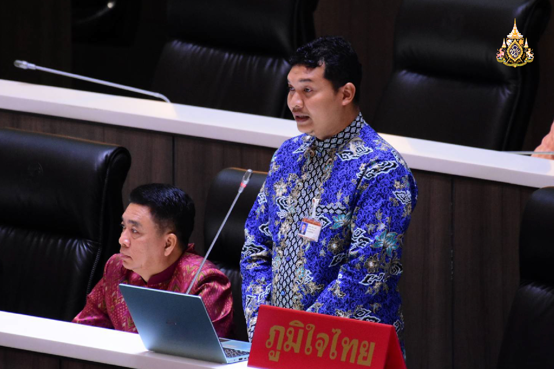 "สส.ซาการียา" ขอแยกกิจกรรมไหว้ครู จัดอาหารฮาลาล  และที่ละหมาดให้ นศ.มุสลิม