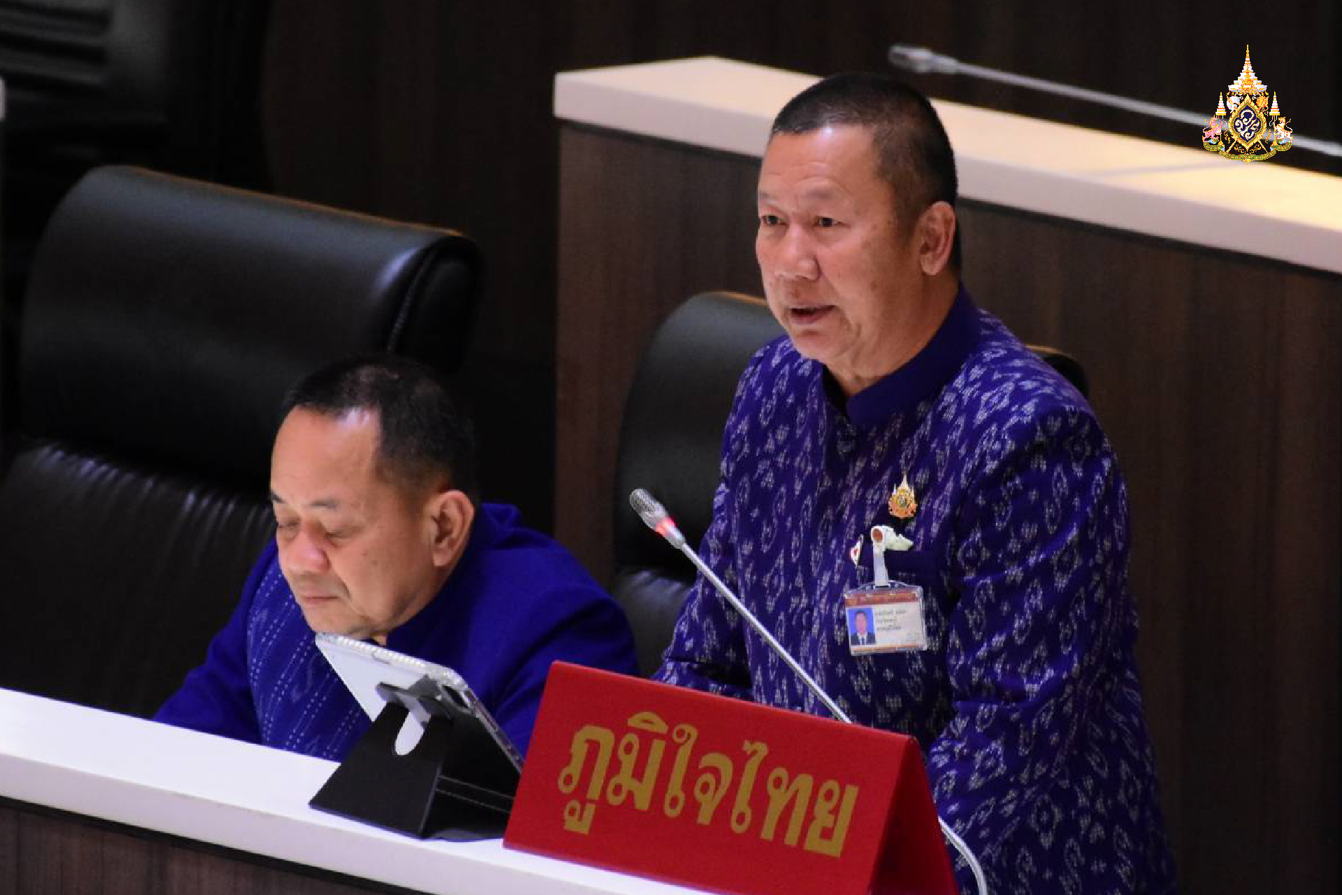 "สส.นรินทร์" ขอเยียวยาข้าวโพดเลี้ยงสัตว์ราคาตก แก้น้ำประปาไหลอ่อน น้ำไม่พอใช้