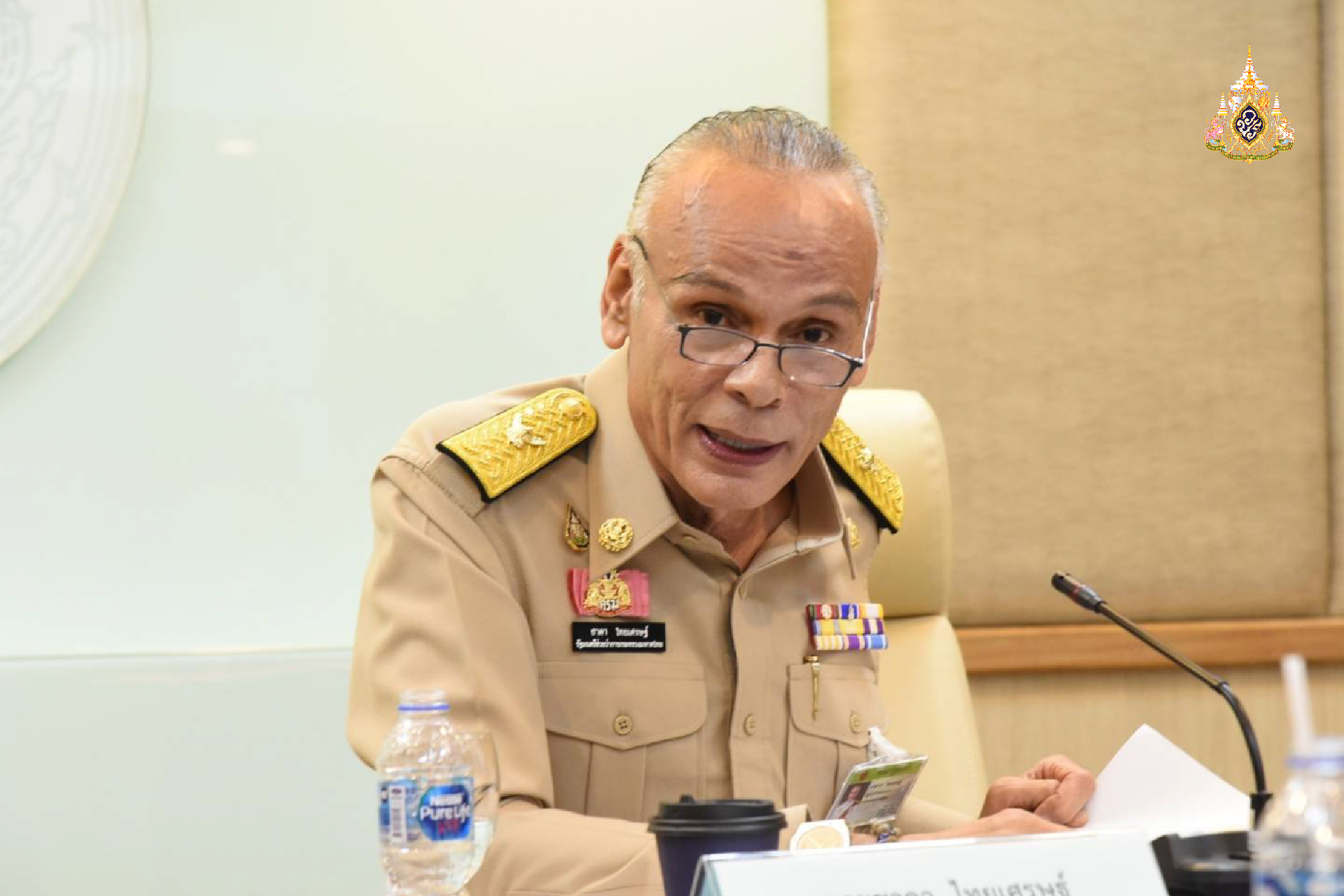 สั่งรื้อเสาสัญญาณเถื่อน