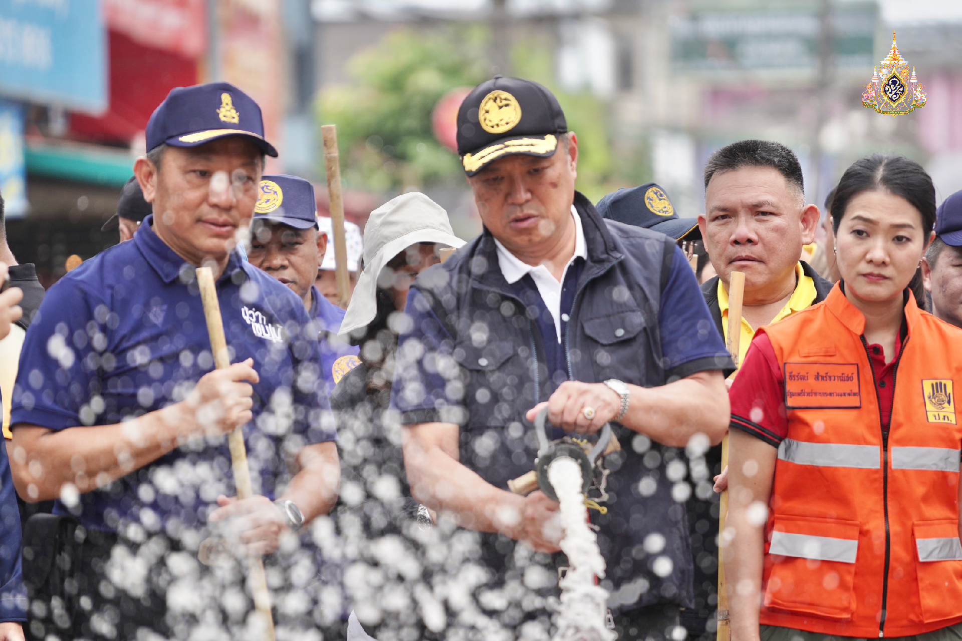 “บิ๊กคลีนนิ่ง” ฟื้นฟูเมืองหลังน้ำลด