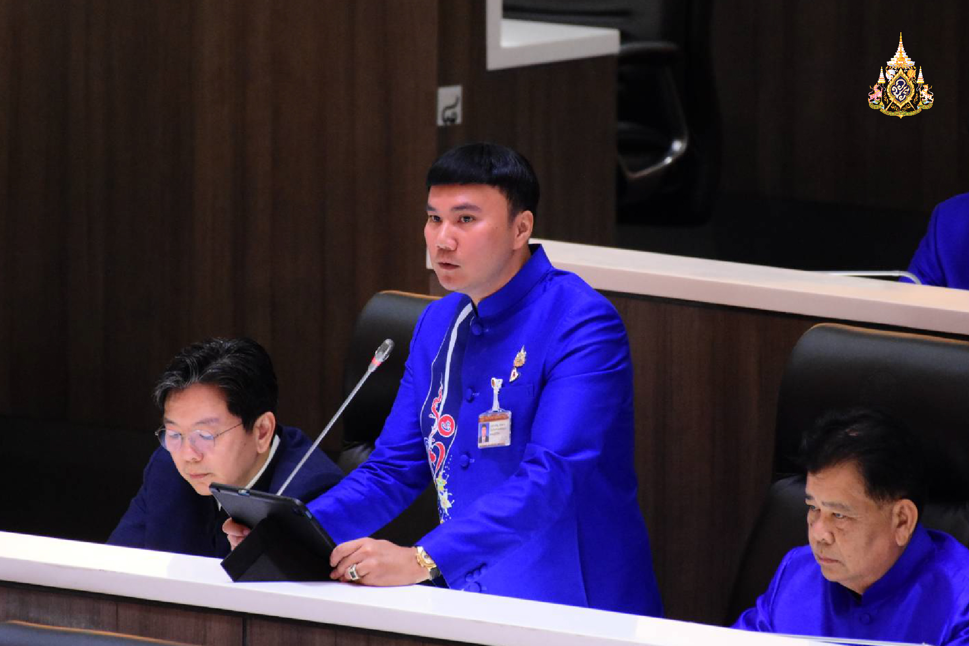 "สส.ประดิษฐ์" ขอจัดงบซ่อมเขื่อนป้องกันน้ำท่วมแตกร้าว ทรุดตัว  สำรวจ จ่ายเงินเยียวยาปชช.ถูกน้ำท่วม