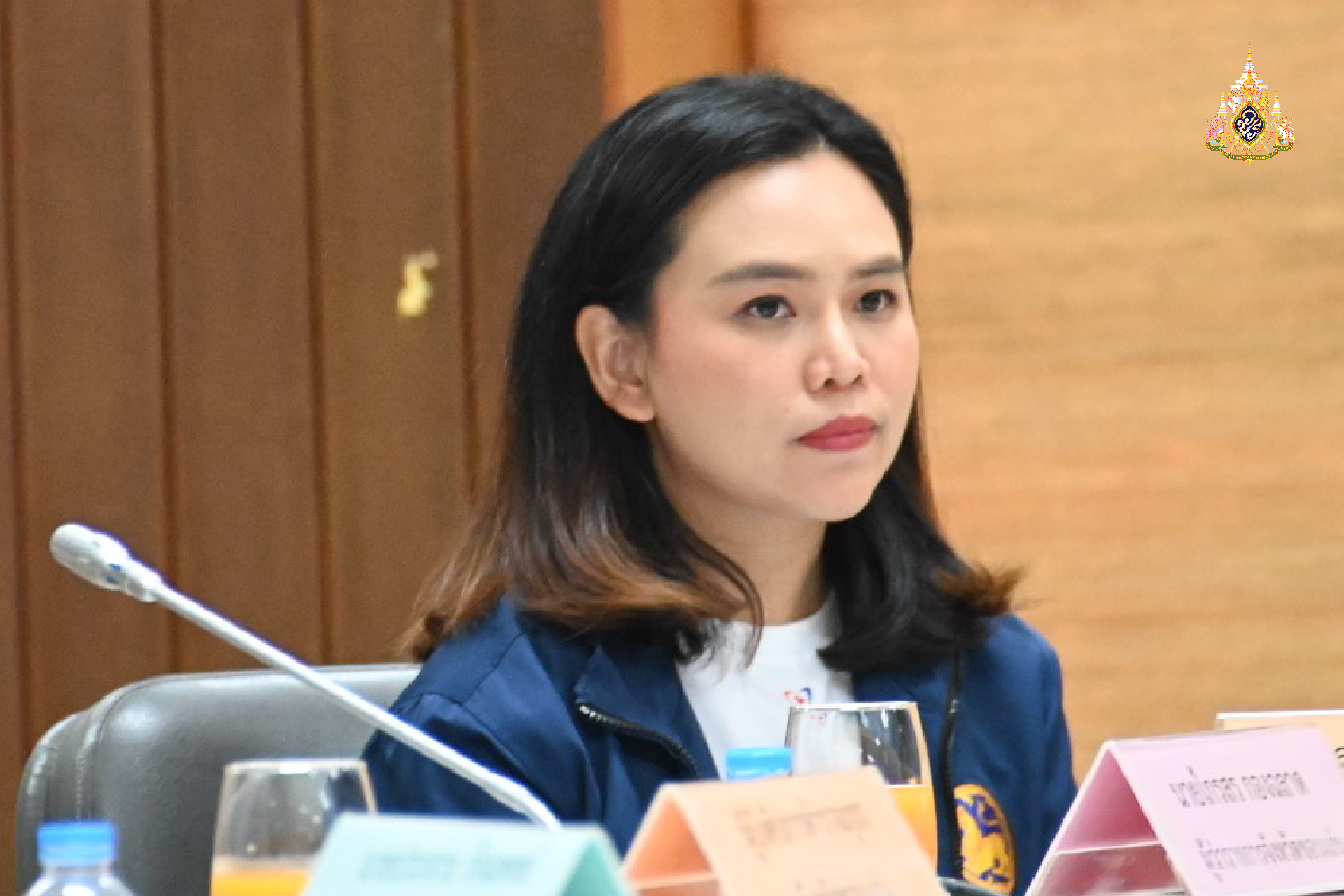 อำนวยความสะดวกปชช. รับเงินค่าล้างดินโคลน