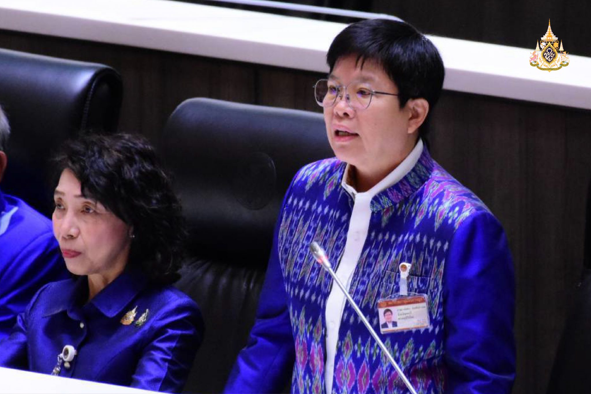 "สส.มัลลิกา" หารือ จัดงบซ่อมถนนทรุด จี้ช่วยค่าเก็บเกี่ยวมันสัมปะหลังไร่ละพัน