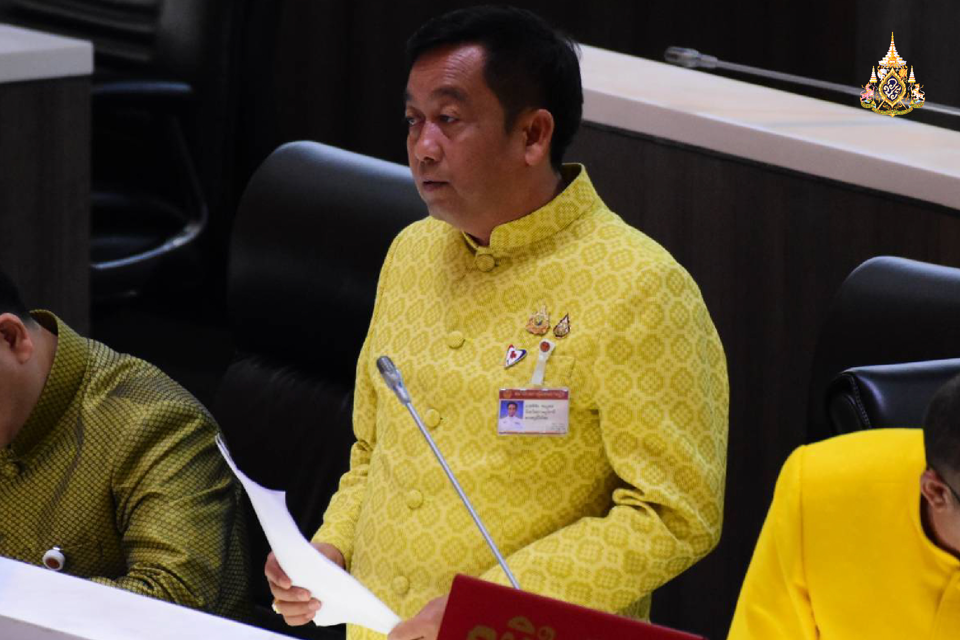 "สส.พิชัย" หารือ เร่งทำป้ายลดความเร็ว ติดไฟกระพริบจุดเสี่ยง ติดราวกั้นขอบถนน ให้เสร็จก่อนสงกรานต์