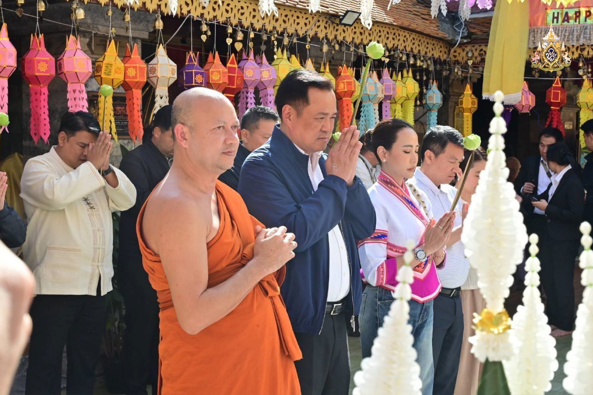 สักการะพระธาตุดอยสุเทพ ส่งเสริมการท่องเที่ยวชุมชน