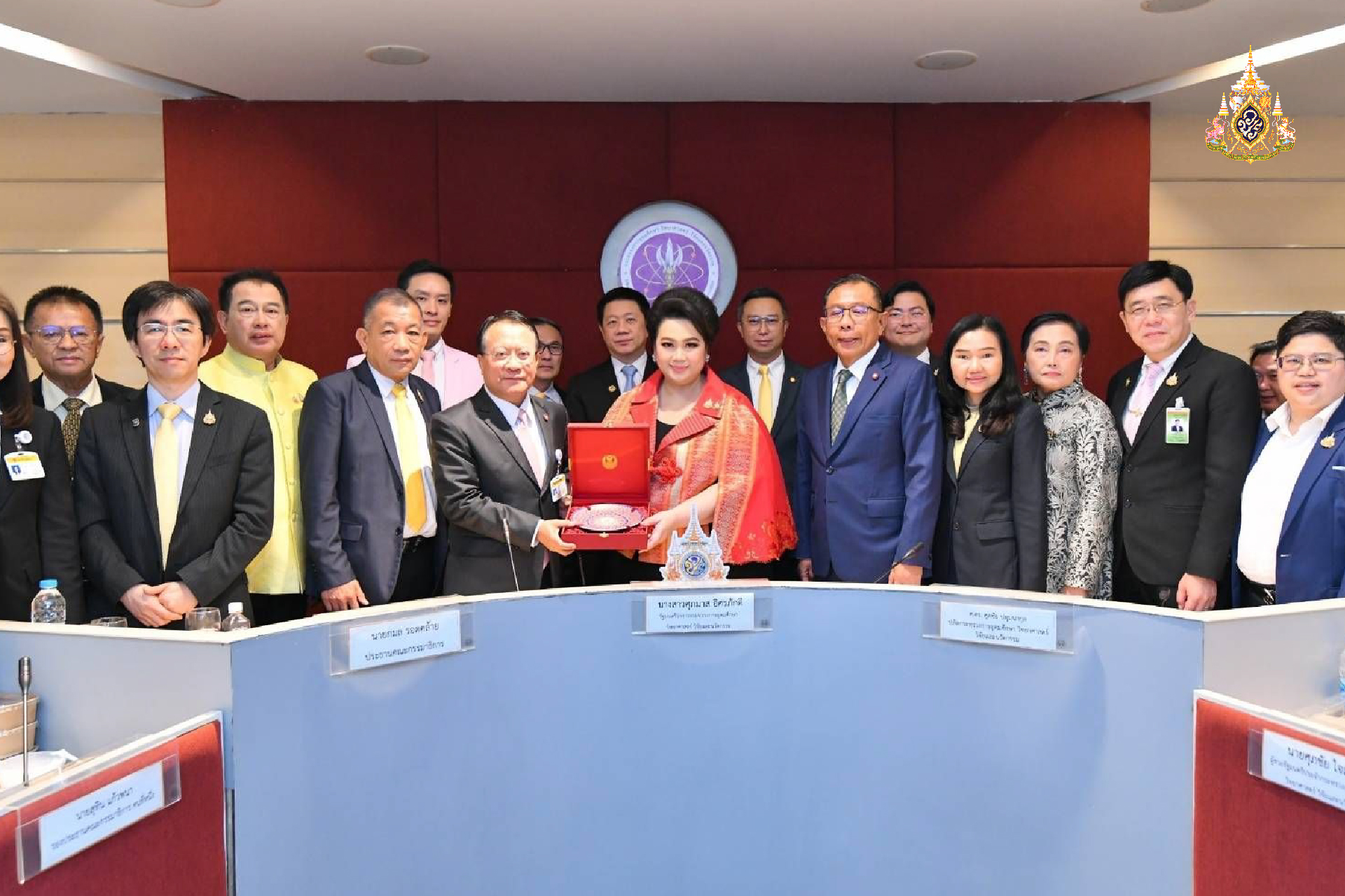 กมธ.ศึกษาฯ ขอให้ อว. ผลิต “Super Teacher“