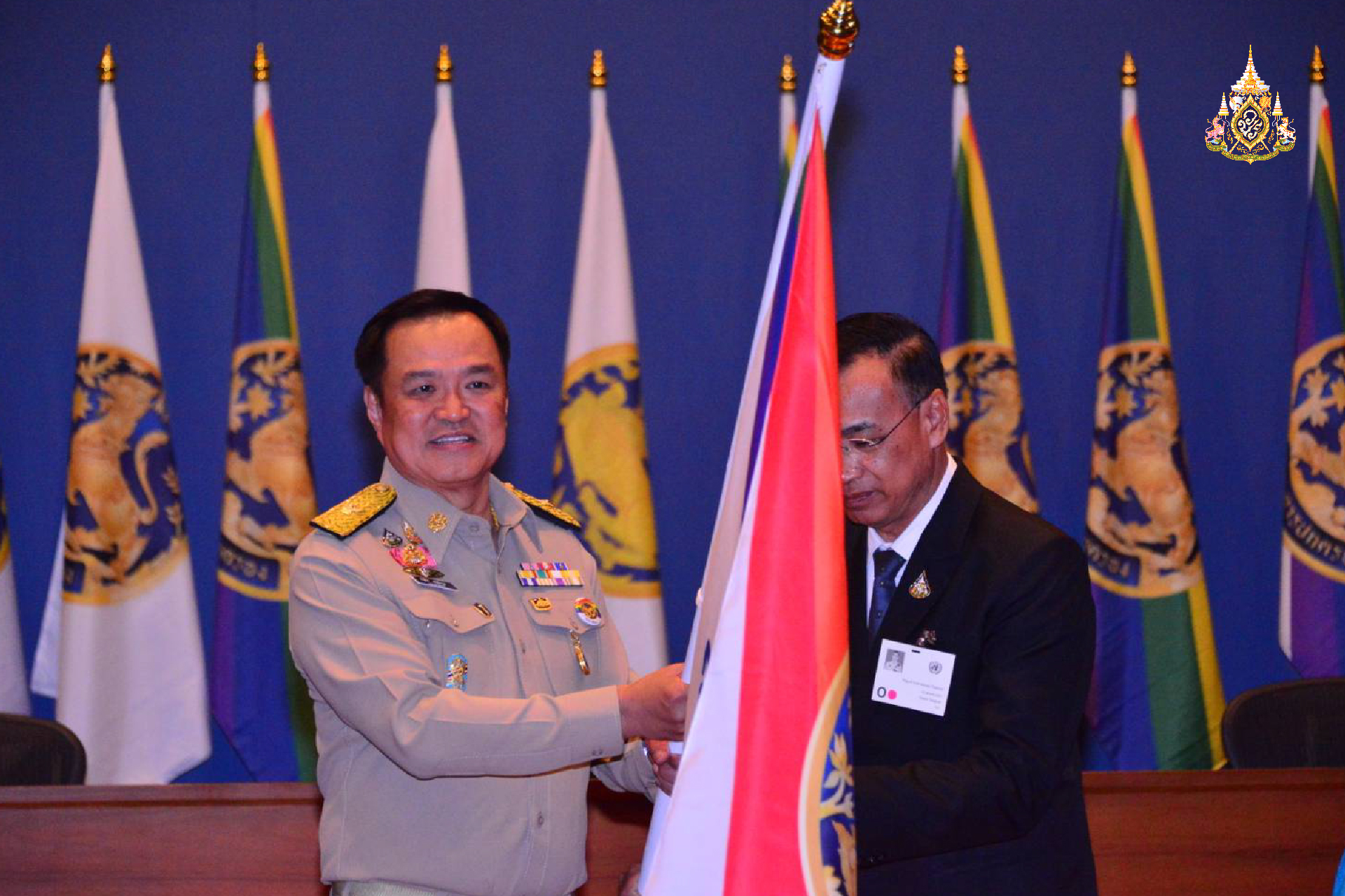 Kick off มอบธงแห่งความรักทั่วไทย ภายใต้แนวคิด สมรสเท่าเทียม