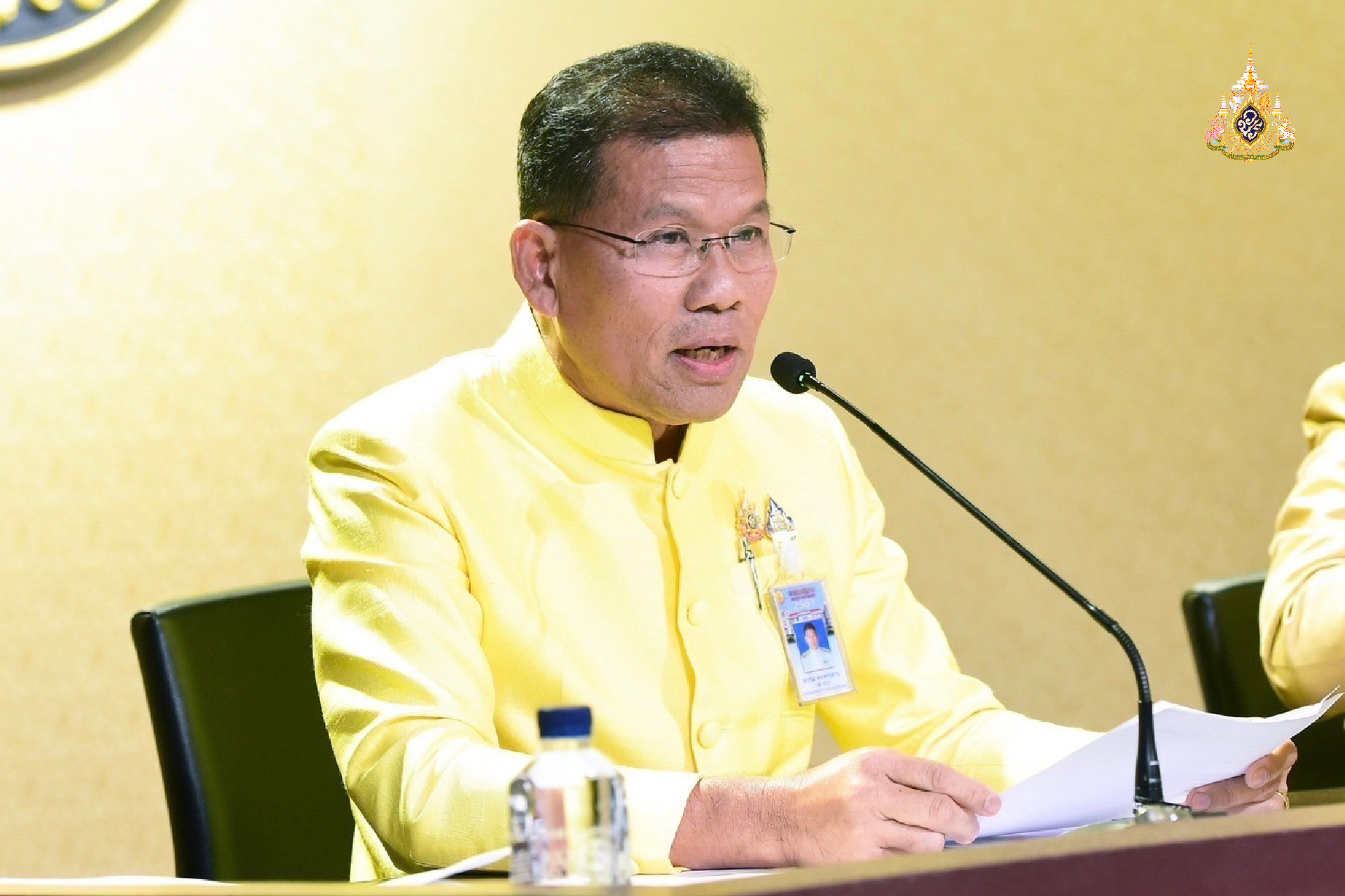 คิดจะจ้าง ‘ครูต่างชาติ’  ต้องทำให้ถูกกฎหมาย