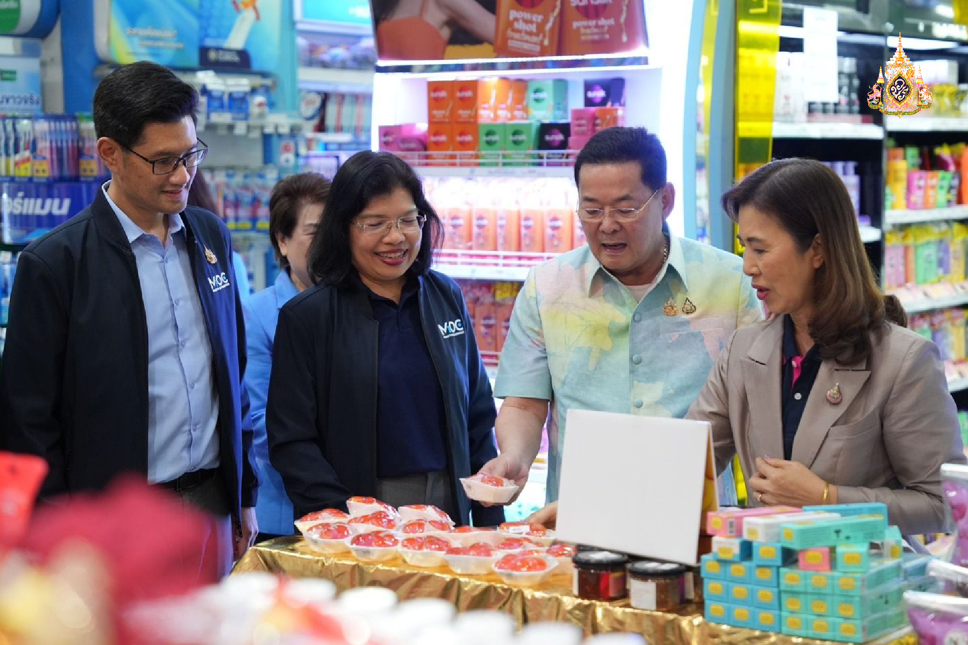 ดันสินค้าชุมชน - GI ขายในห้าง - ร้านโชห่วย