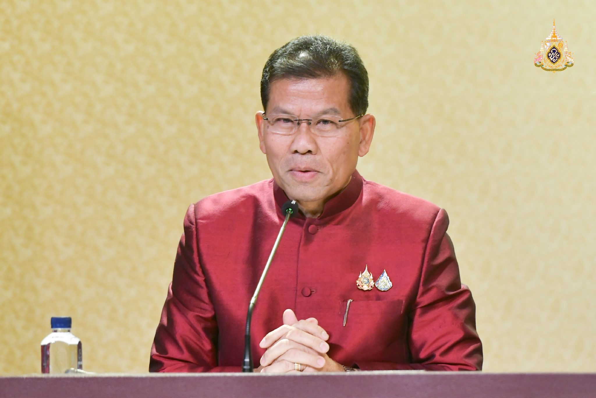 ตั้งศูนย์รับเรื่องร้องทุกข์ แก้ปัญหาใบรับรองแพทย์ปลอม