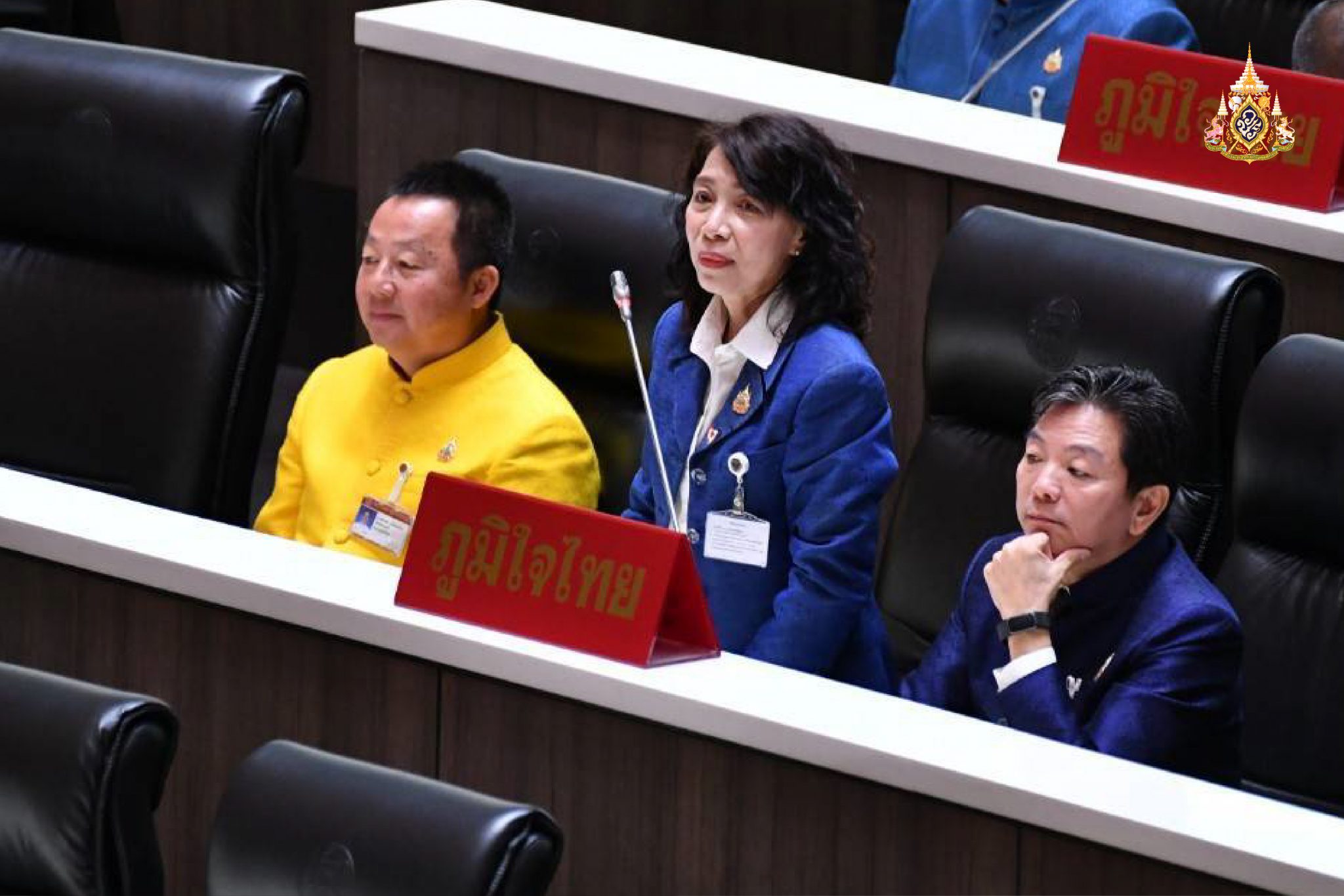 สส.ปทิดา จี้รัฐ เร่งแก้ปัญหาที่ดิน ให้ชาวสุรินทร์ วางแผนแก้ภัยแล้ง และน้ำท่วม 4 อำเภอ