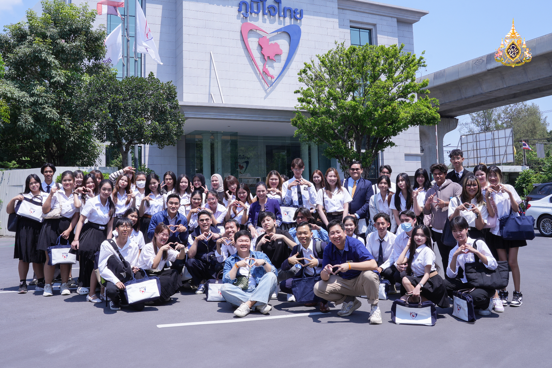 เปิดบ้านรับ นศ.ม.รังสิต