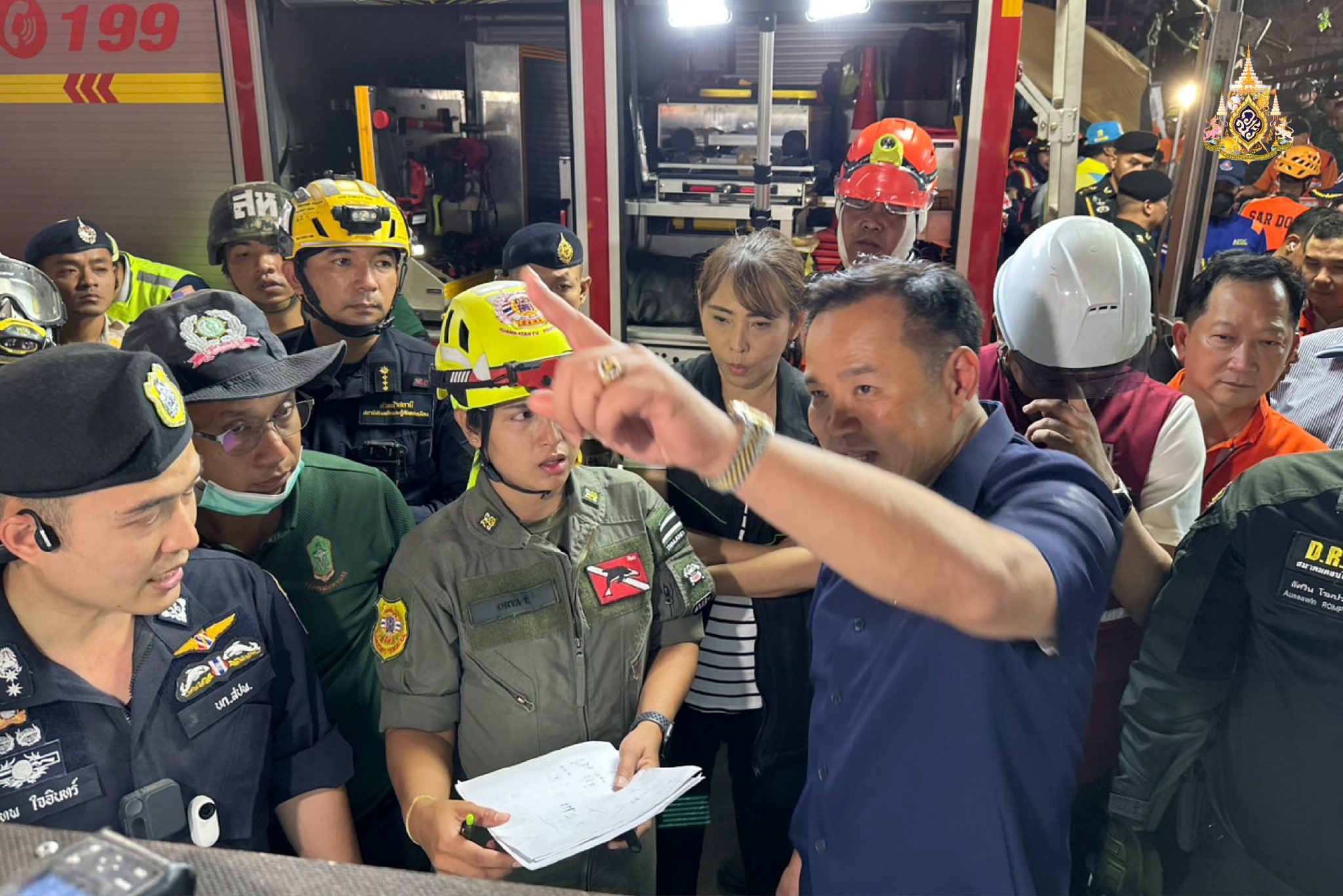 เกาะติดช่วยเหลือแรงงานติดซากอาคารถล่ม