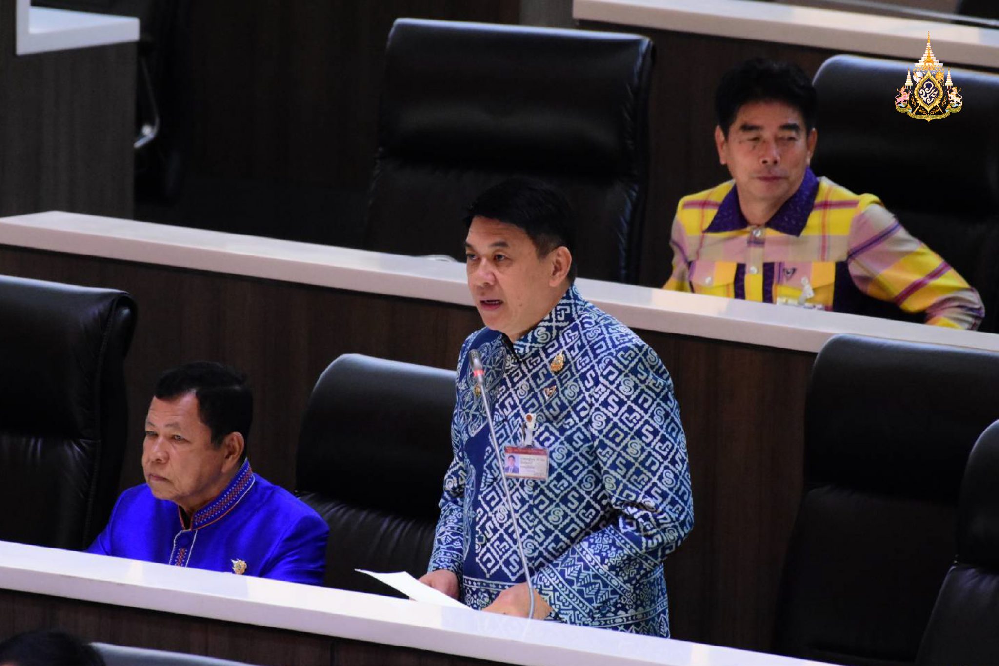 "สส.สฤษฏ์พงษ์" วอน ปรับการออกหนังสือ คนประจำเรือให้เร็วขึ้น เร่งยกระดับ รพ.กระบี่ เป็นโรงพยาบาลศูนย์