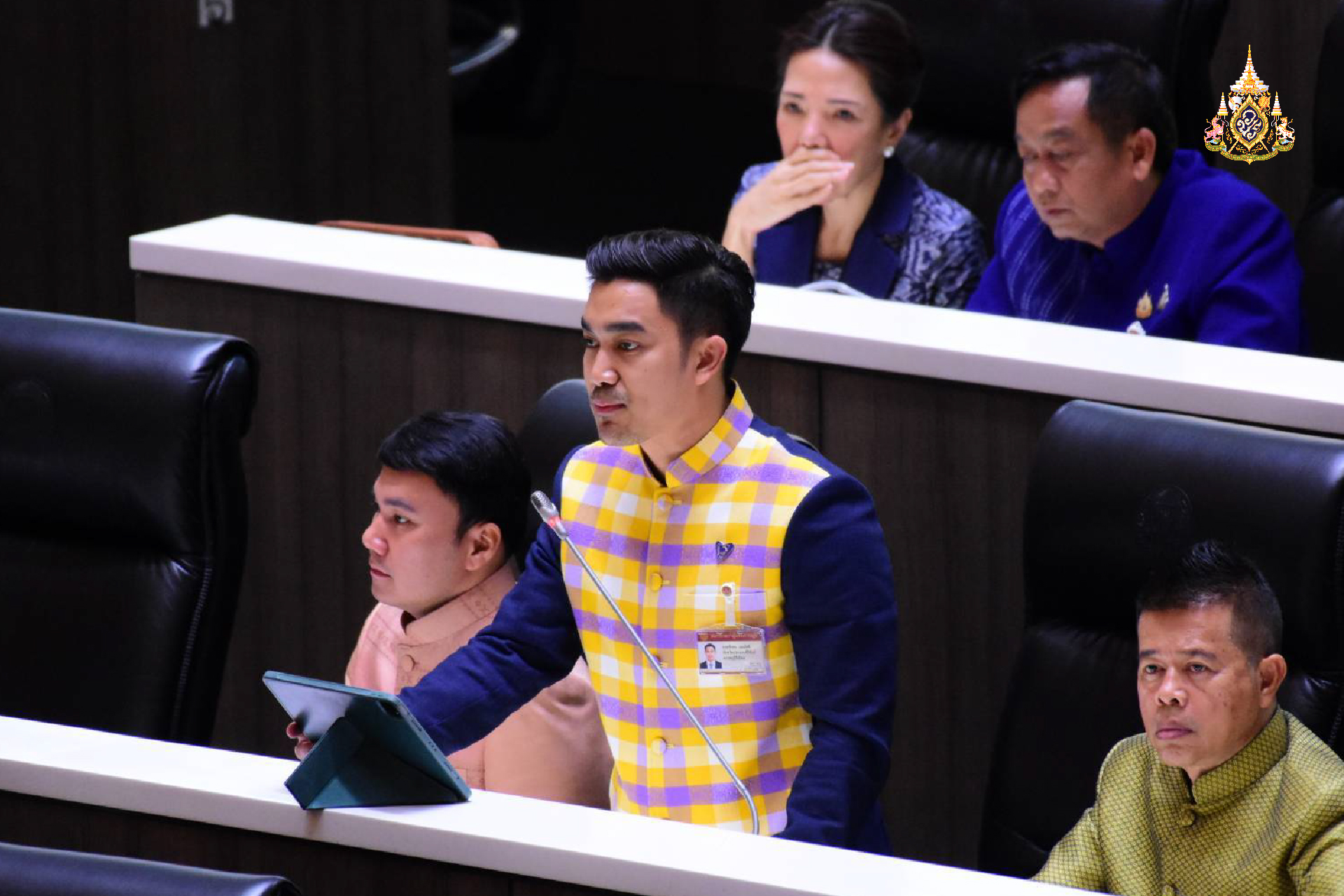 "สส.สังคม" จี้ ผลักดันสถานีสูบน้ำ จากแก้มลิงบ้านนาปุ่ม ติดสัญญาณไฟจราจร ตั้งด่านหน้ารร.หนองบัว