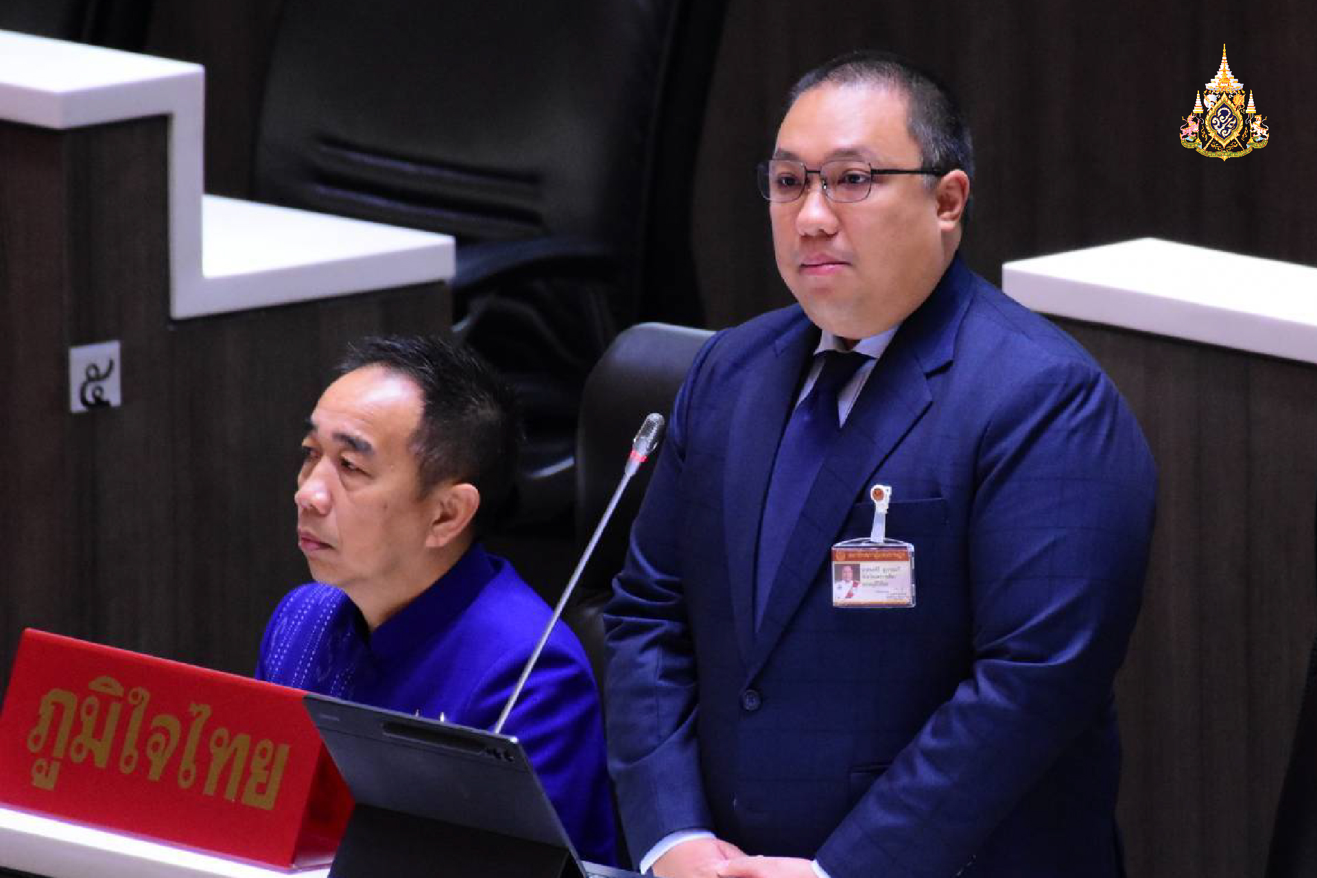 "สส.พลพีร์" เร่ง จัดอุปกรณ์ให้ผู้พิการ และผู้ป่วยติดเตียง ถนน-น้ำประปาใช้ไม่ได้ ถามความชัดเจนเงิน 1 หมื่น