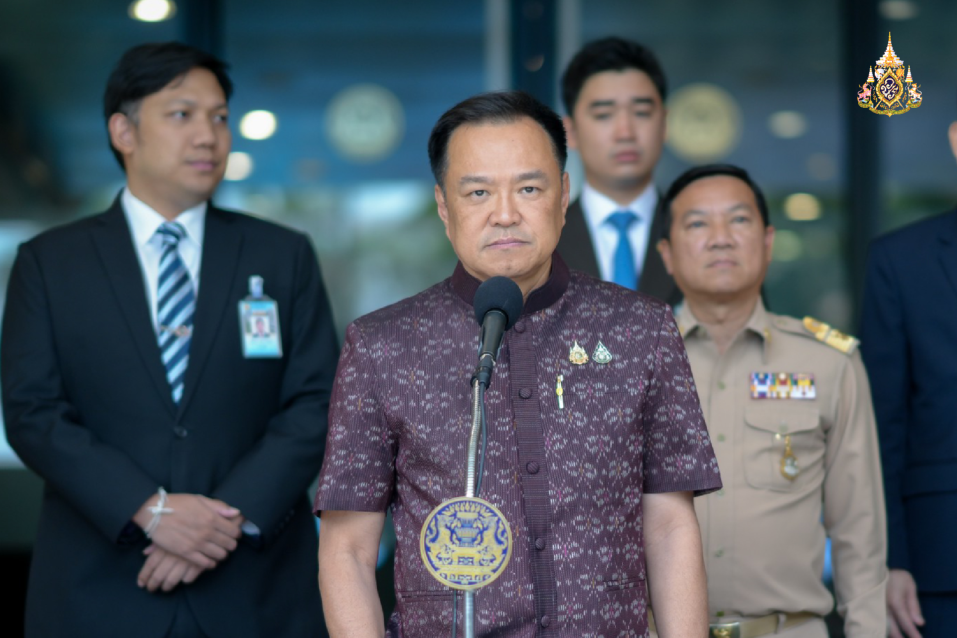 กำชับ 4 ผู้ว่าฯ เร่งรับมือสถานการณ์ความไม่สงบ