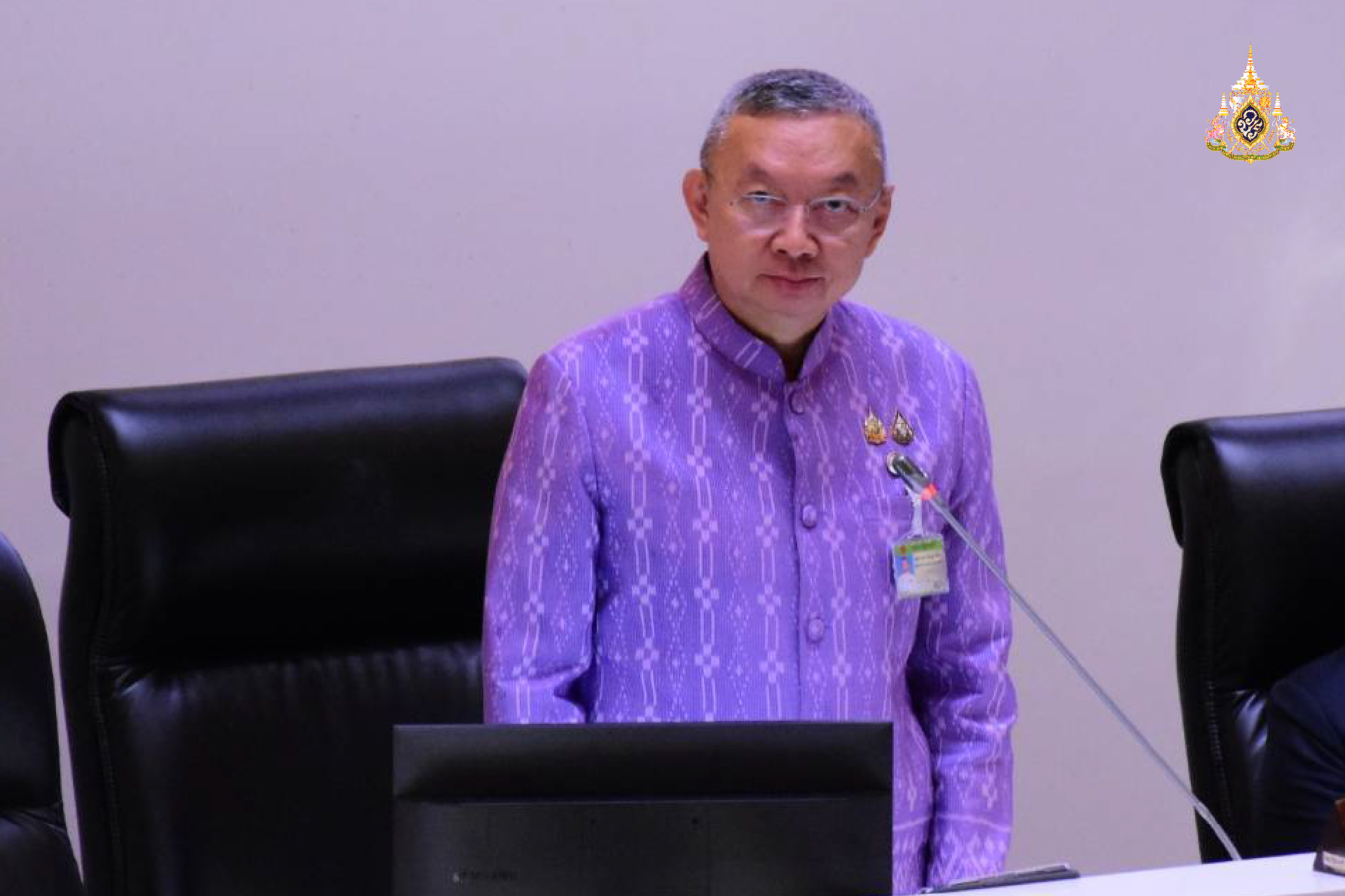 "รมว.เพิ่มพูน" เปิดคลิปแจงผลงาน ยอมรับงบปี 69 เป็นรายจ่ายประจำ วอนสภาจัดสรรเพิ่ม เพื่อพัฒนาการศึกษาดีขึ้น