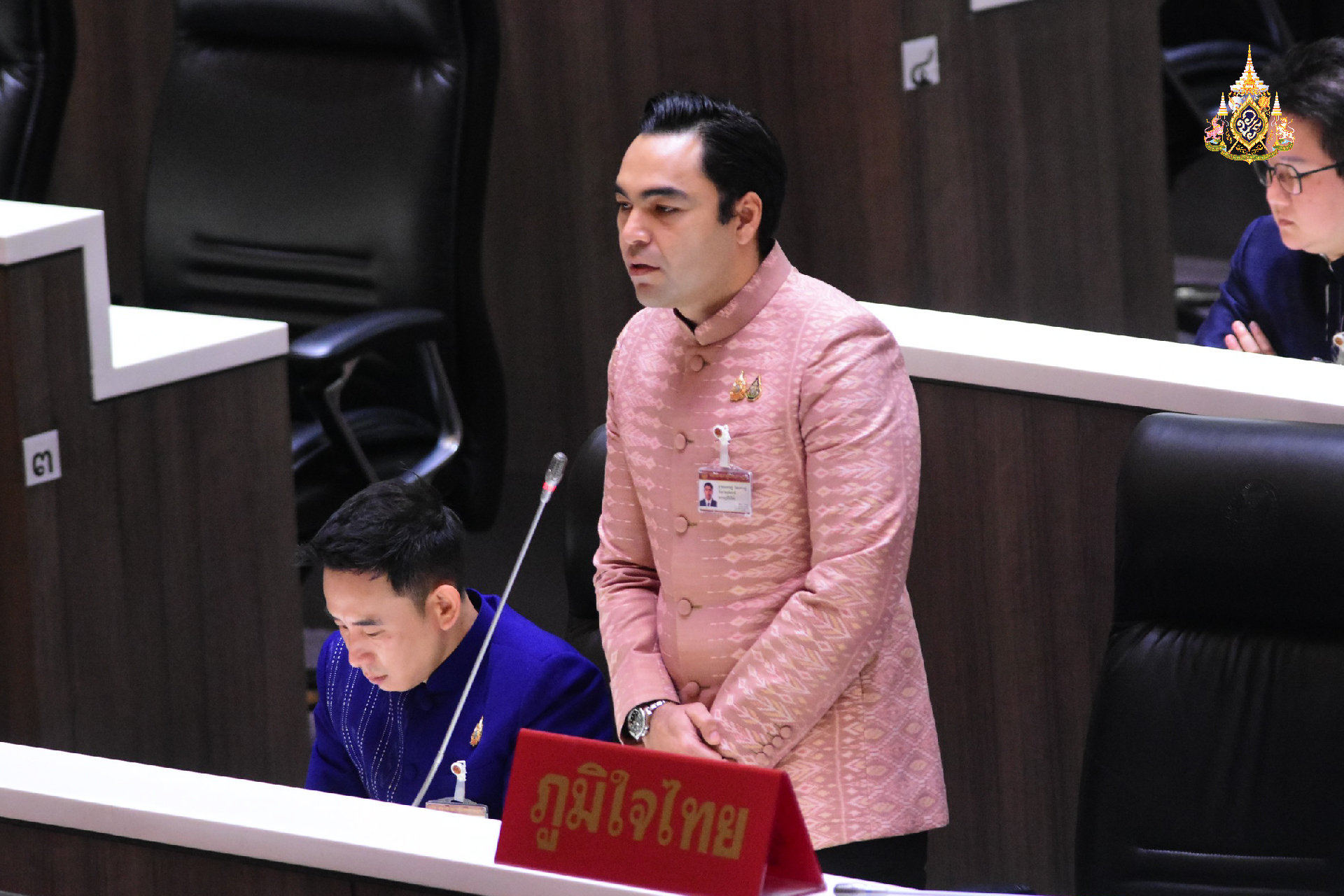 "สส.เจเศรษฐ์" เรียกร้องให้รีดไขมัน งบ 69 เพื่อมาโปะ งบกลาง ไว้ช่วยเหลือ ประชาชน กรณีเกิด ภัยพิบัติที่รุนแรง