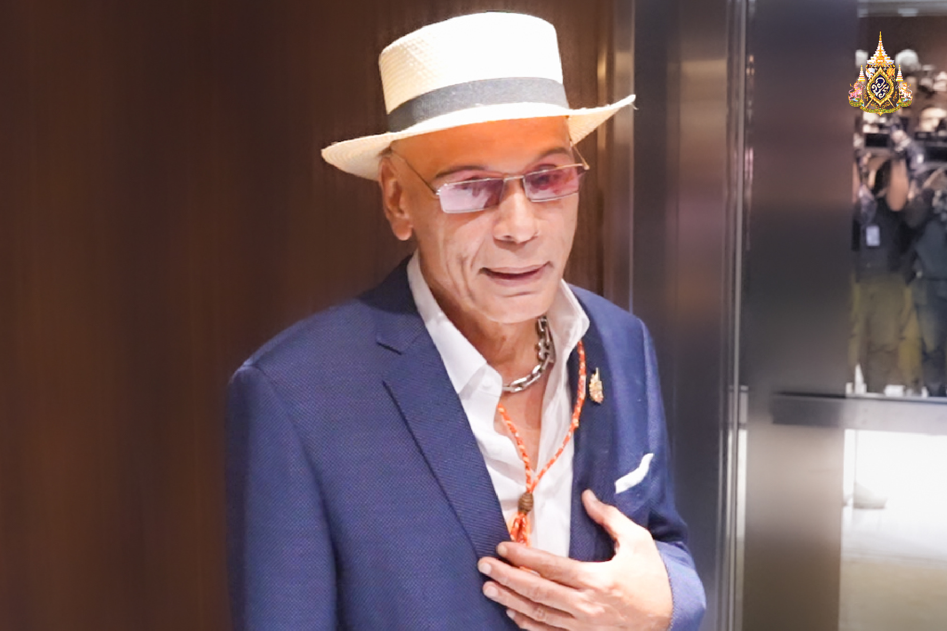 ขอเป็นฝ่ายค้าน ไม่ใช่ฝ่ายแค้น!