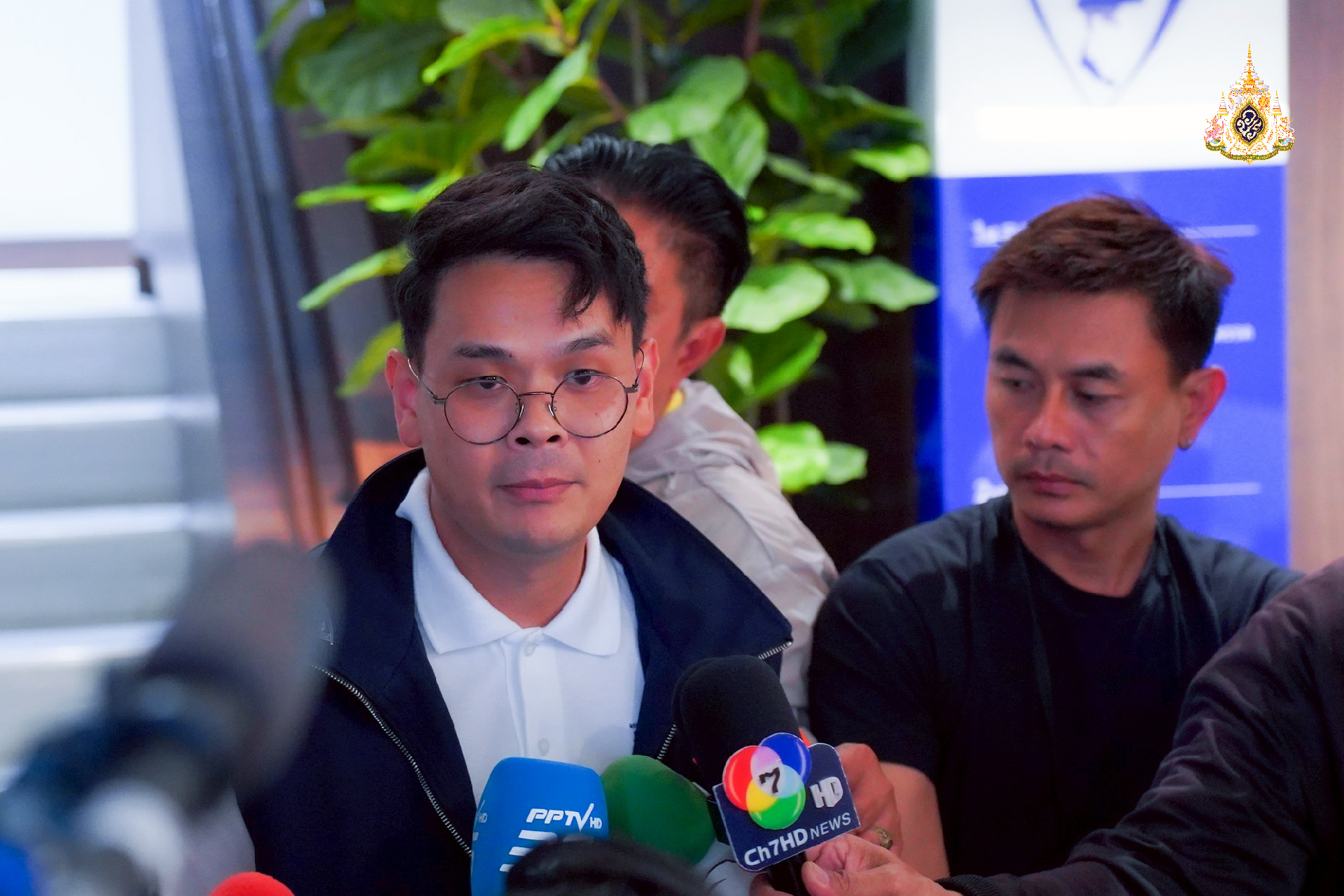 ตั้งกฎให้สัมภาษณ์ วอน นำเสนอเรื่องมีประโยชน์กับประชาชน