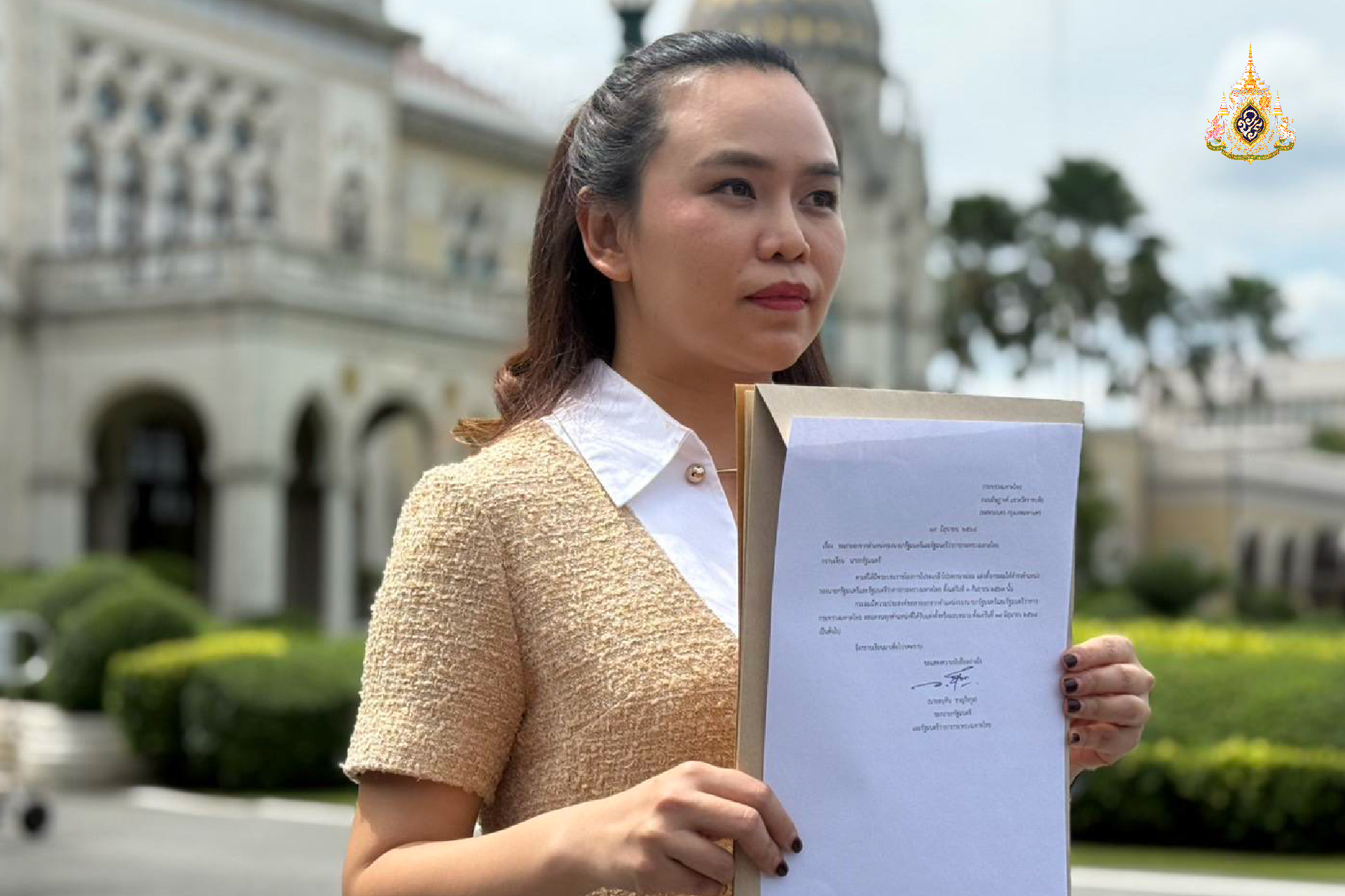 8 รัฐมนตรีพรรคภูมิใจไทย ยื่นลาออกครบหมดแล้ว